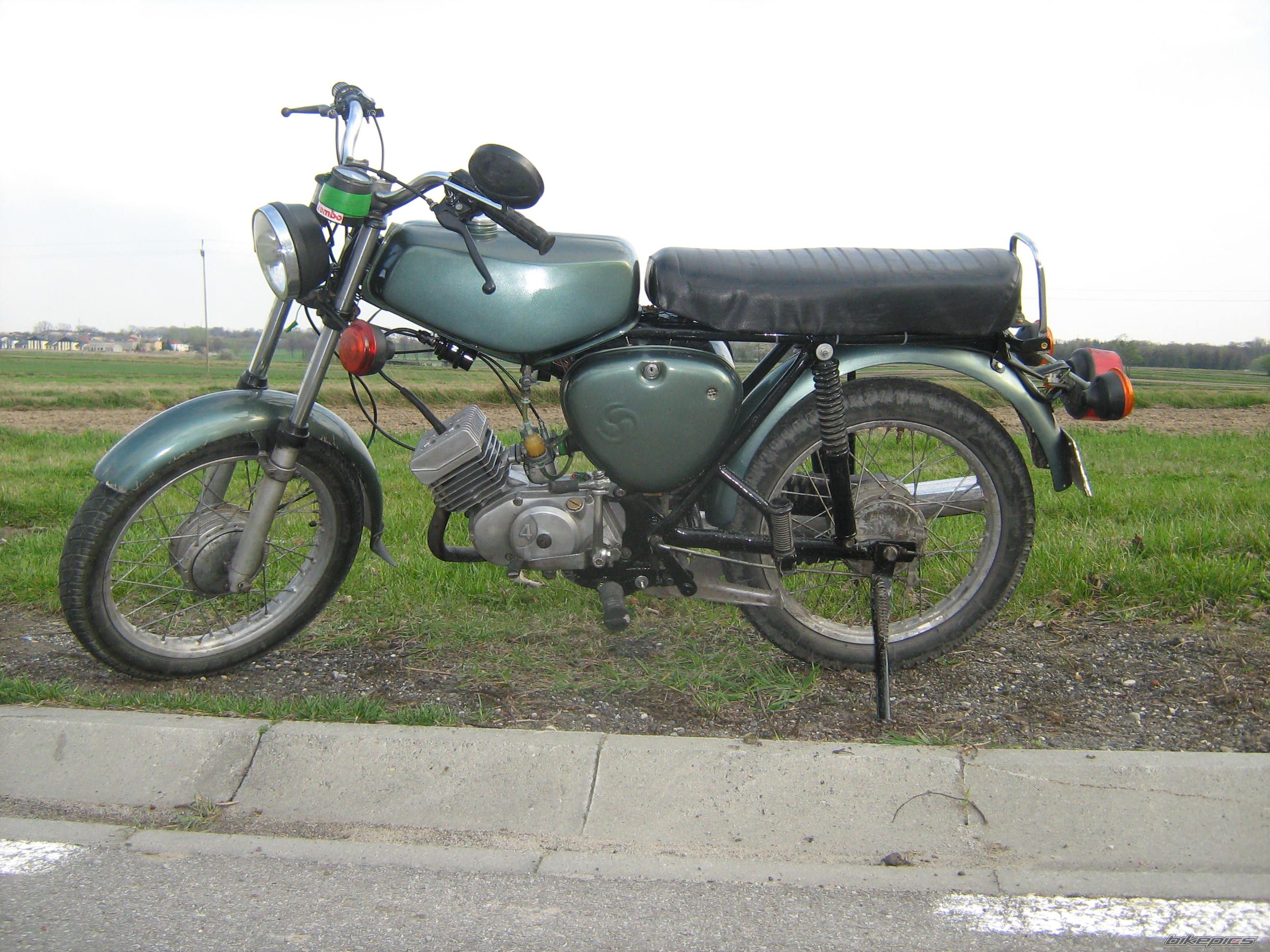 Photo 1253714
