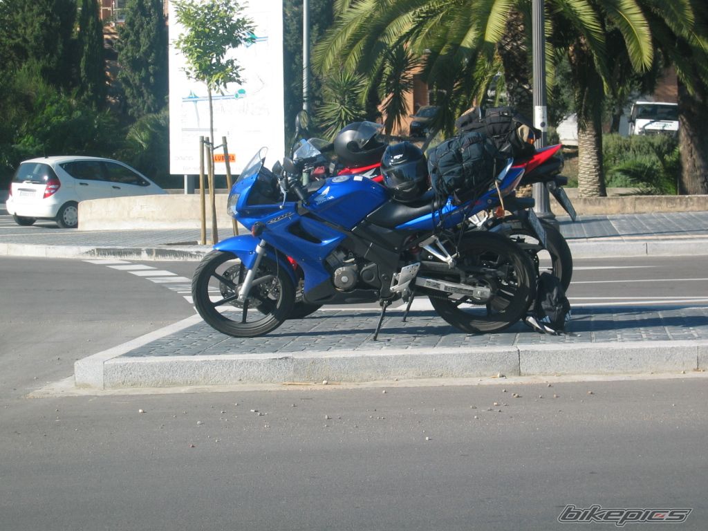 Photo 1254003