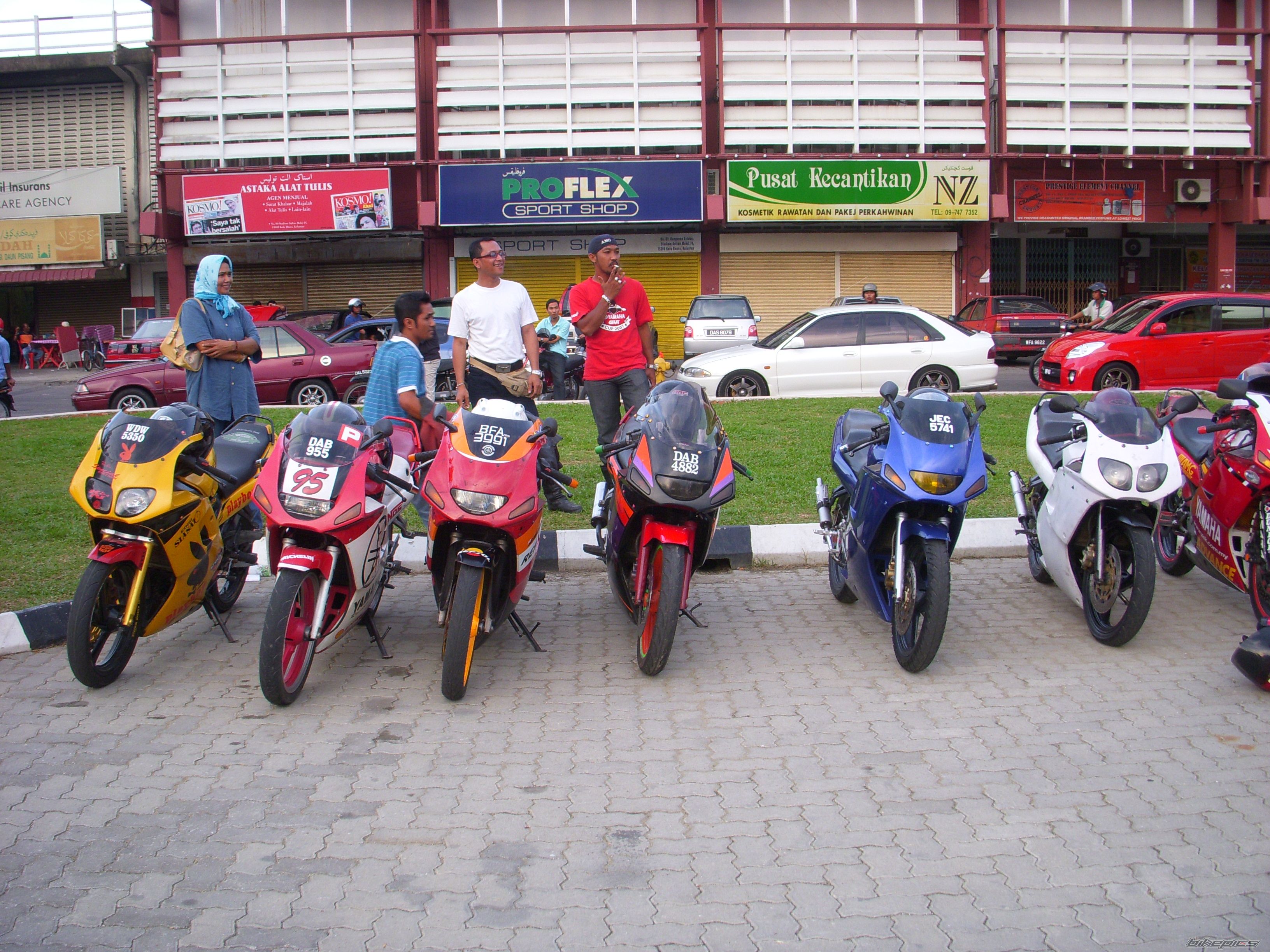 Photo 1254250