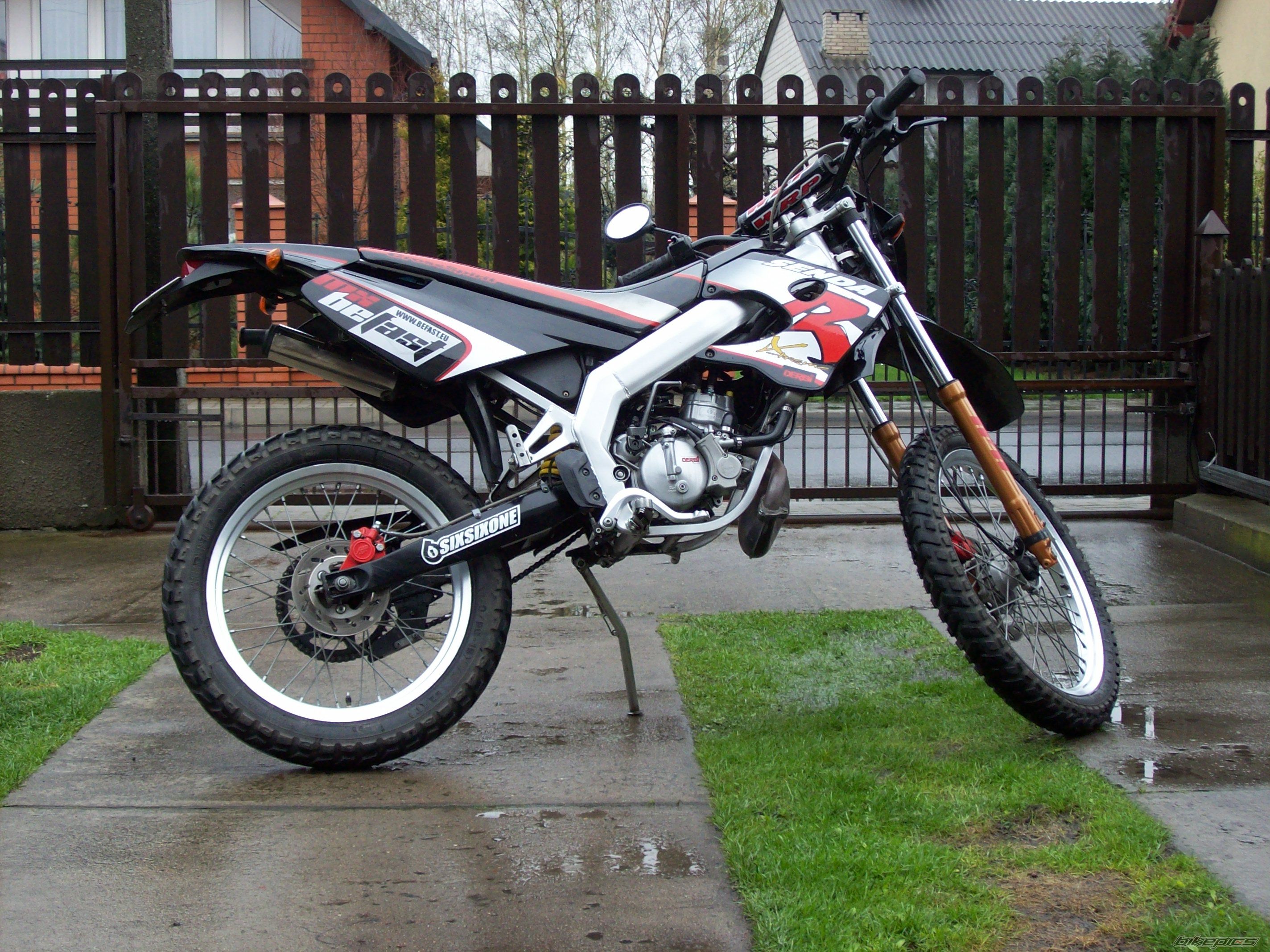 Photo 1254660