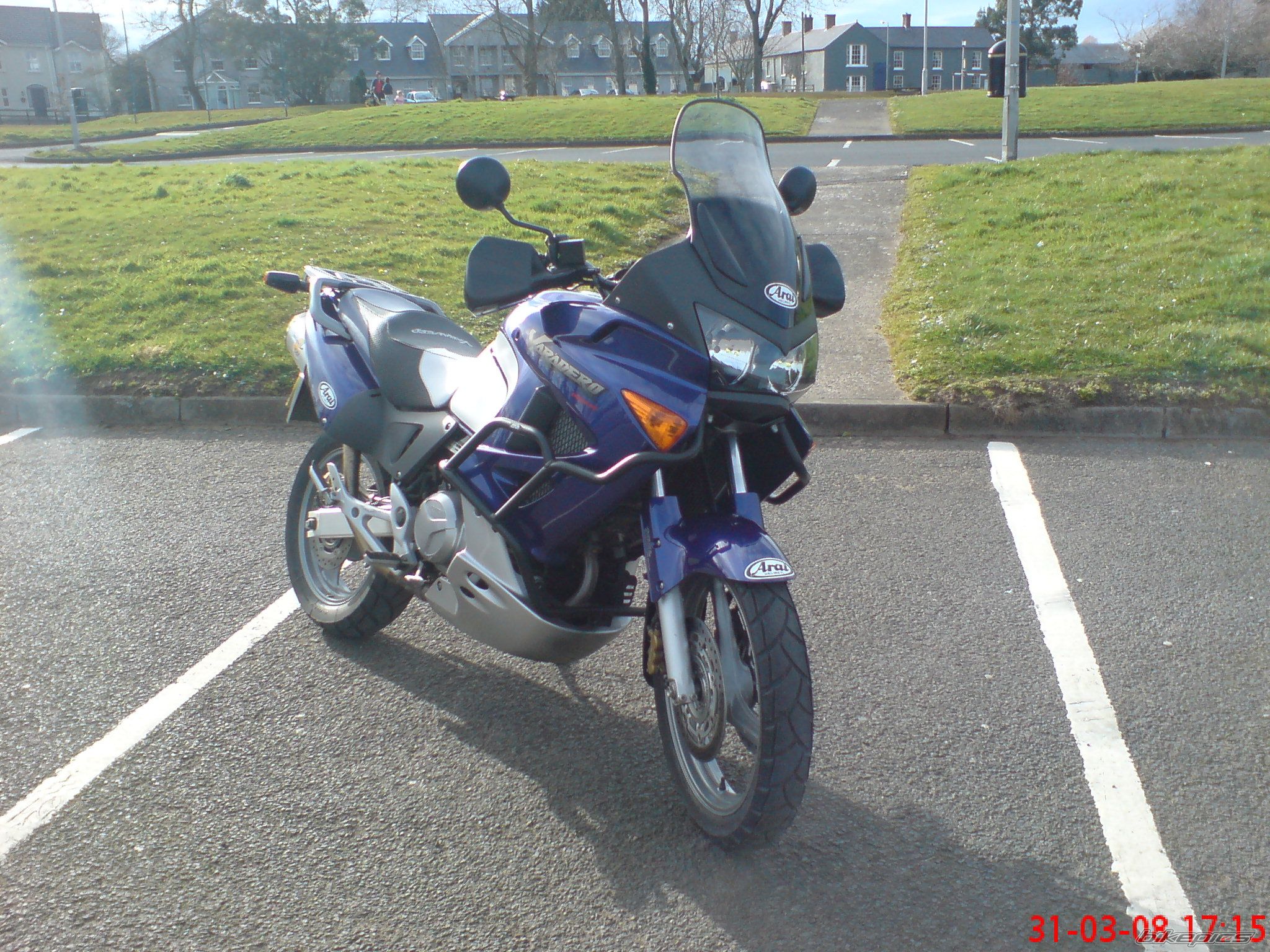 Photo 1256921