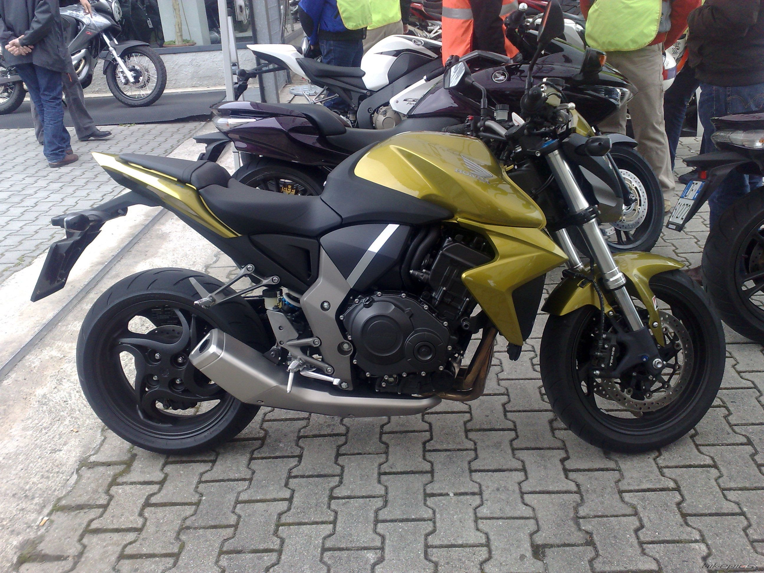 Photo 1257001
