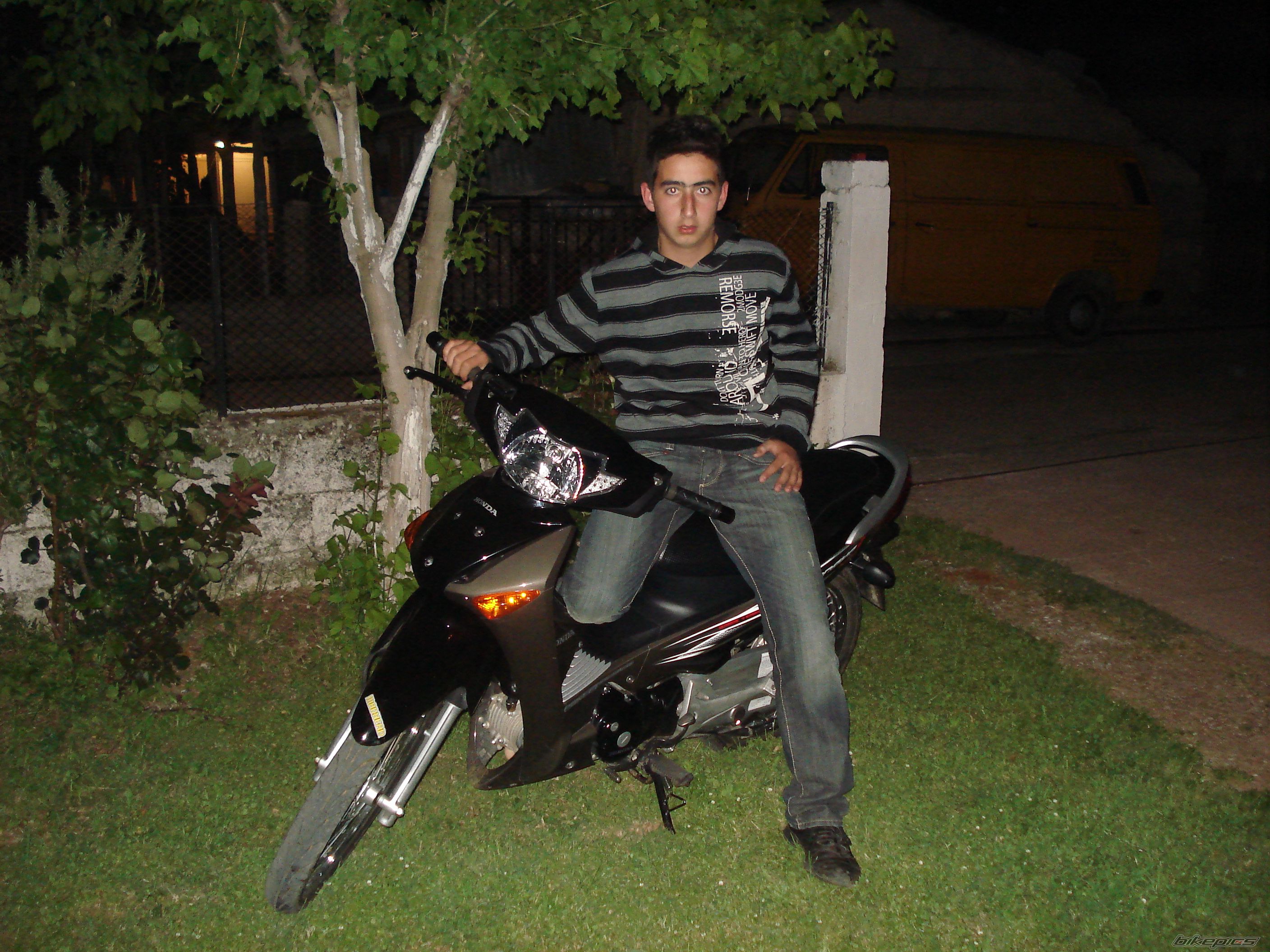 Photo 1257570