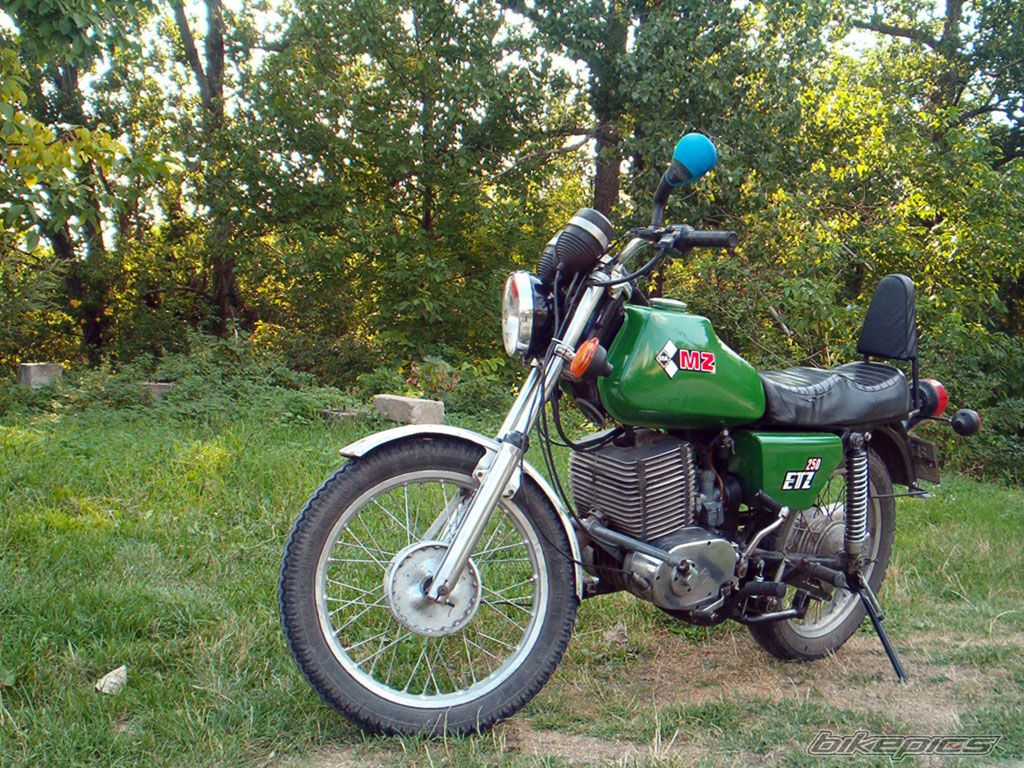 Photo 1257932