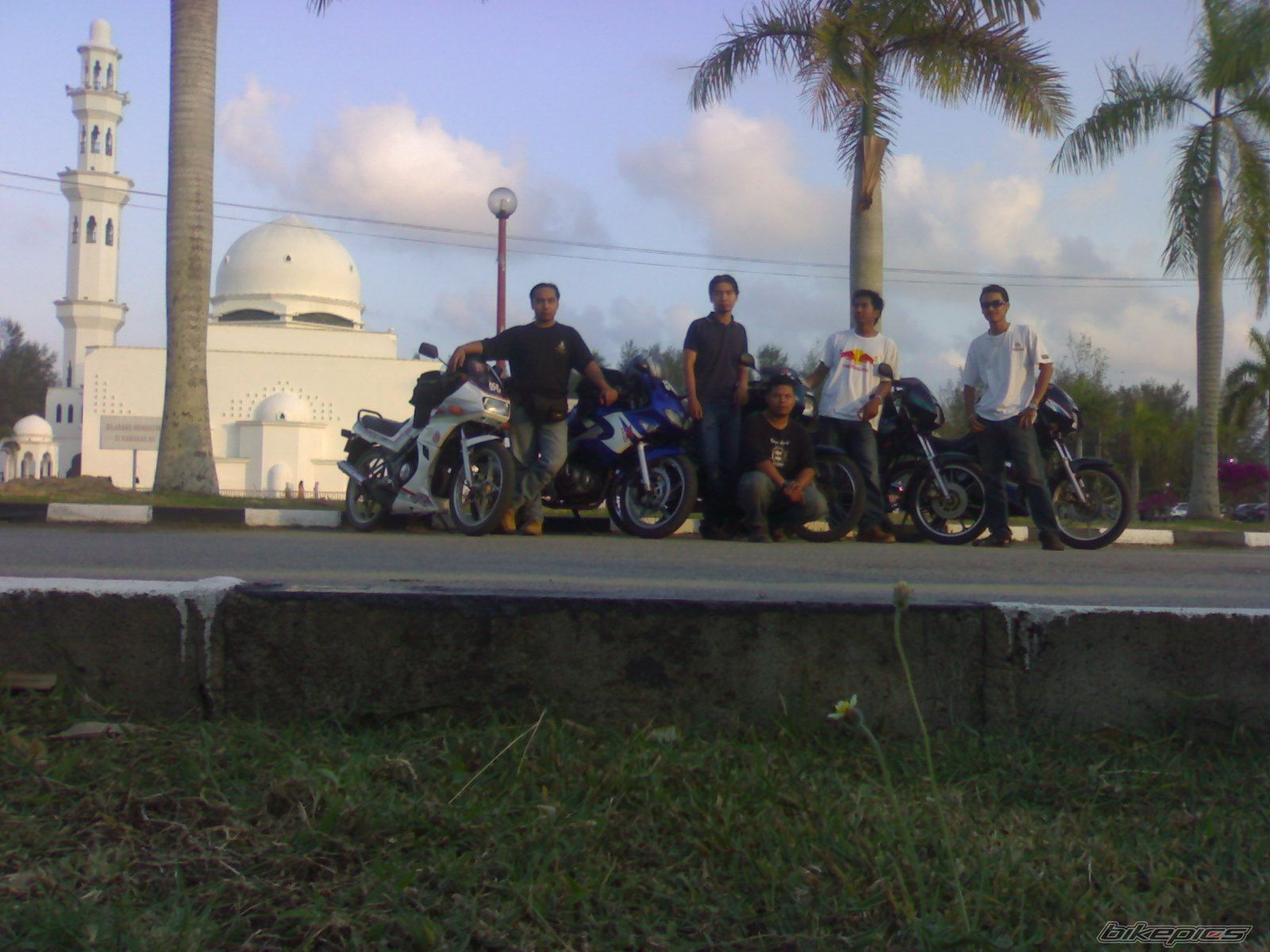 Photo 1258096