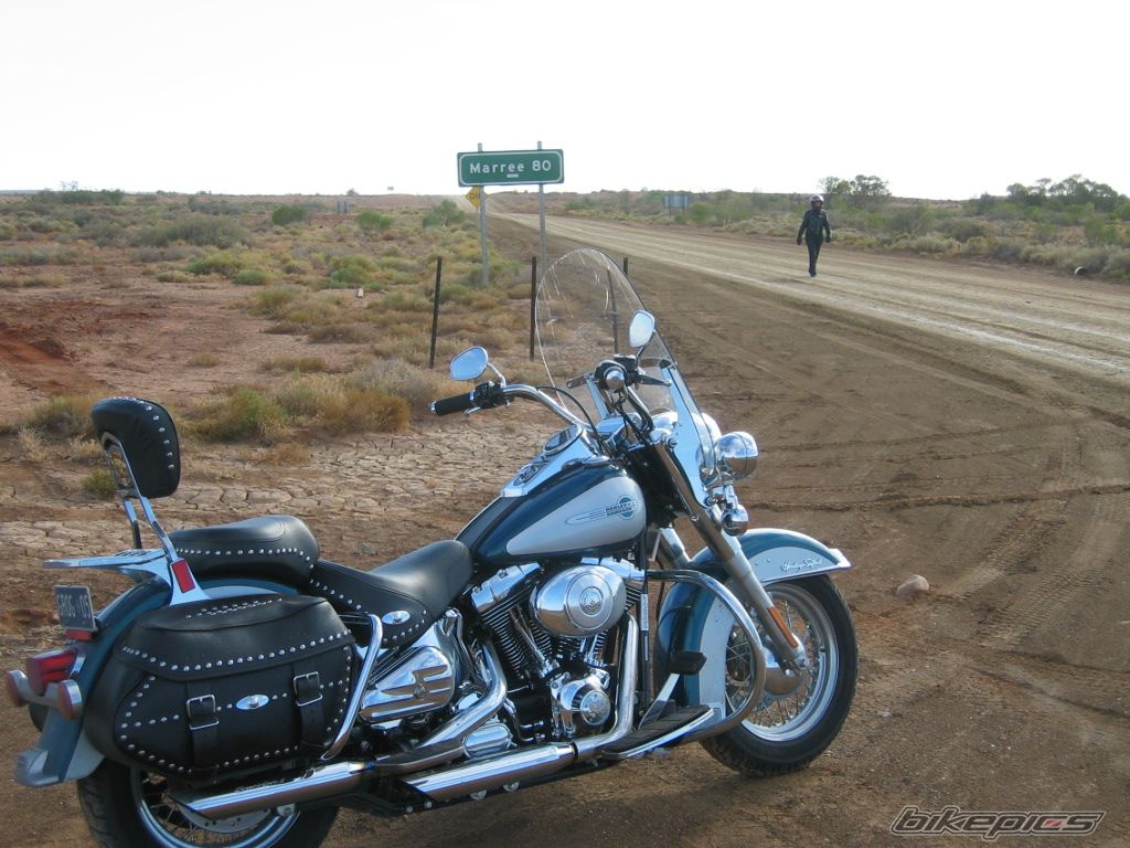 Photo 1258144
