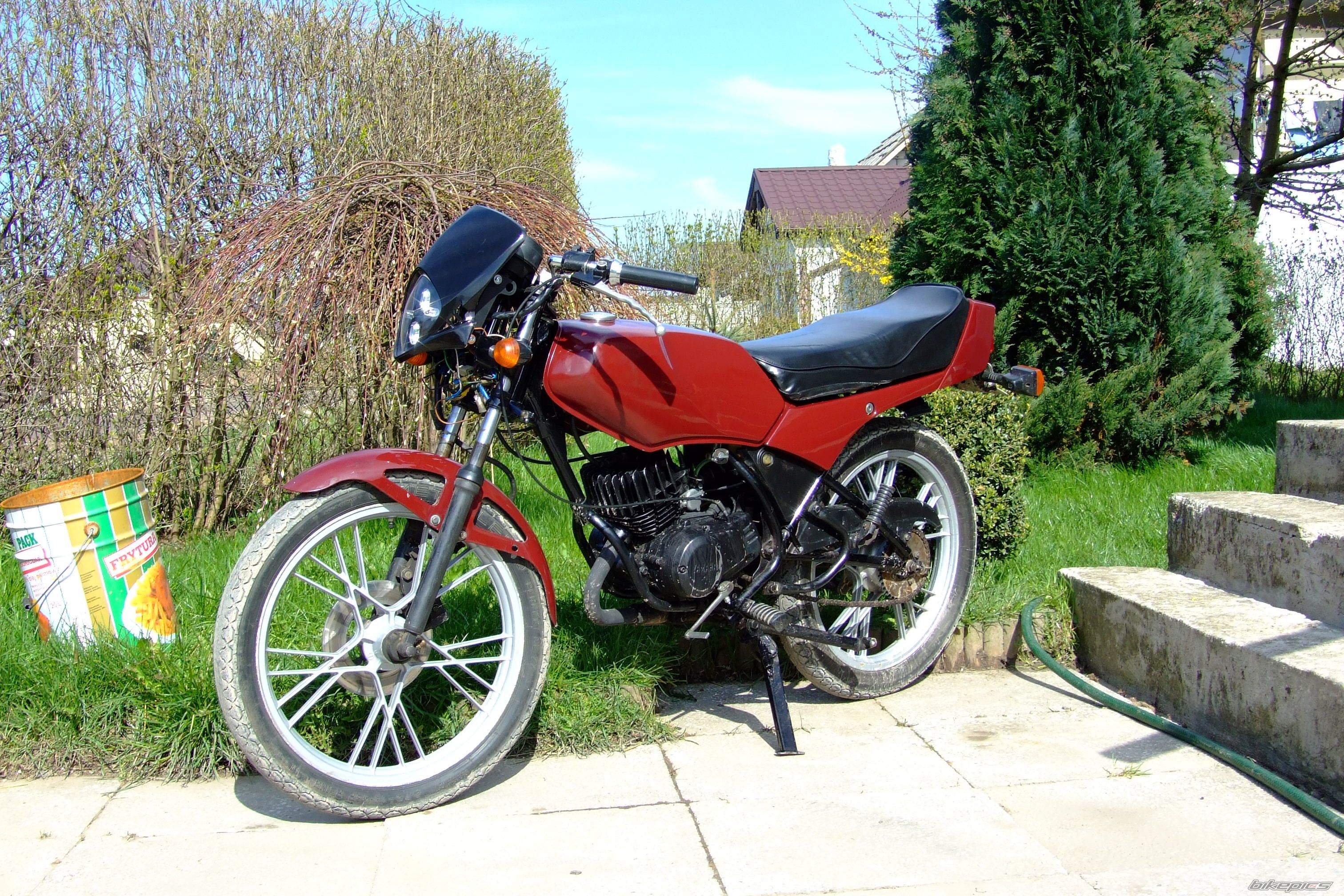 Bike Photo 1260123