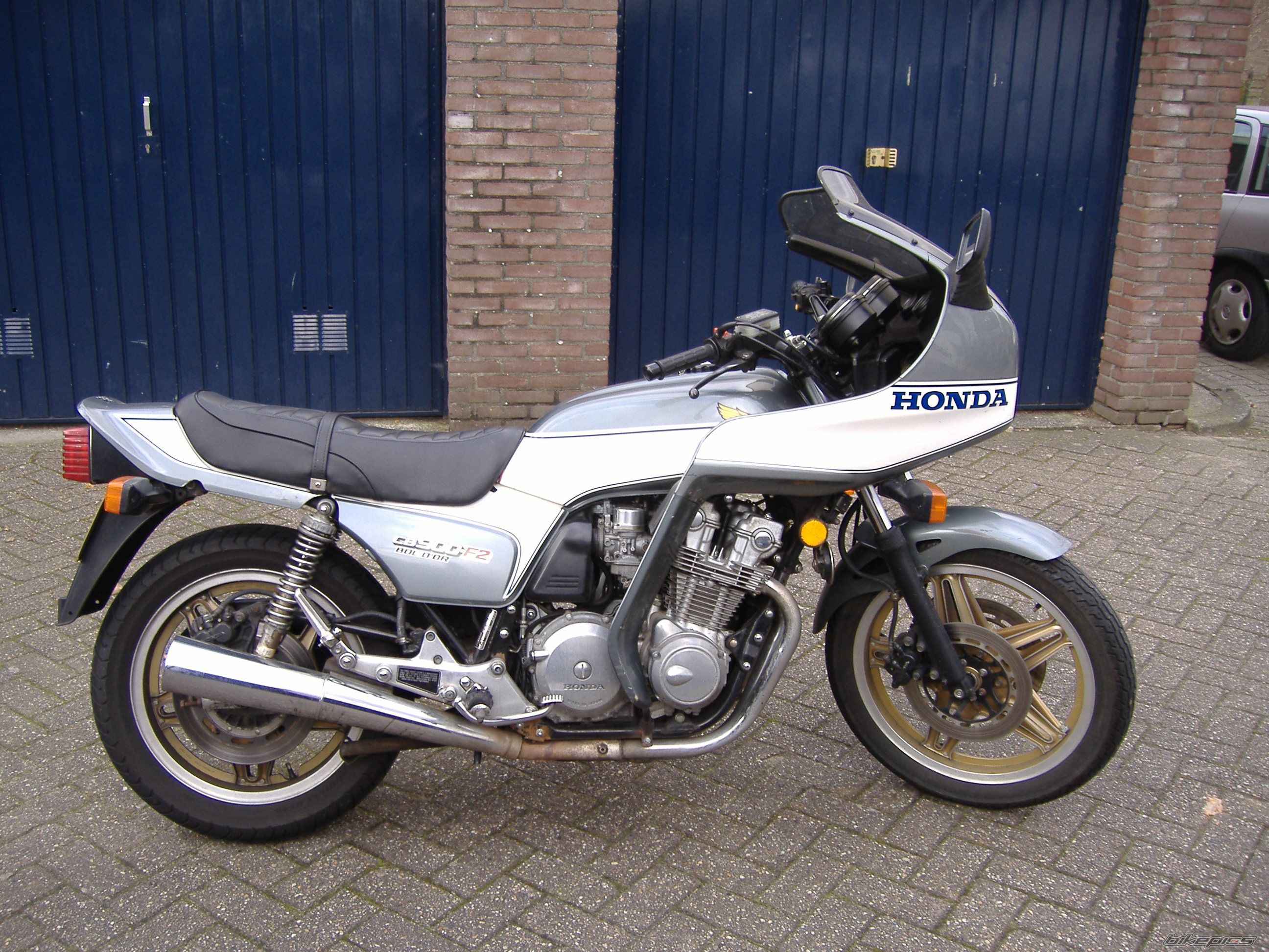 Photo 1260744