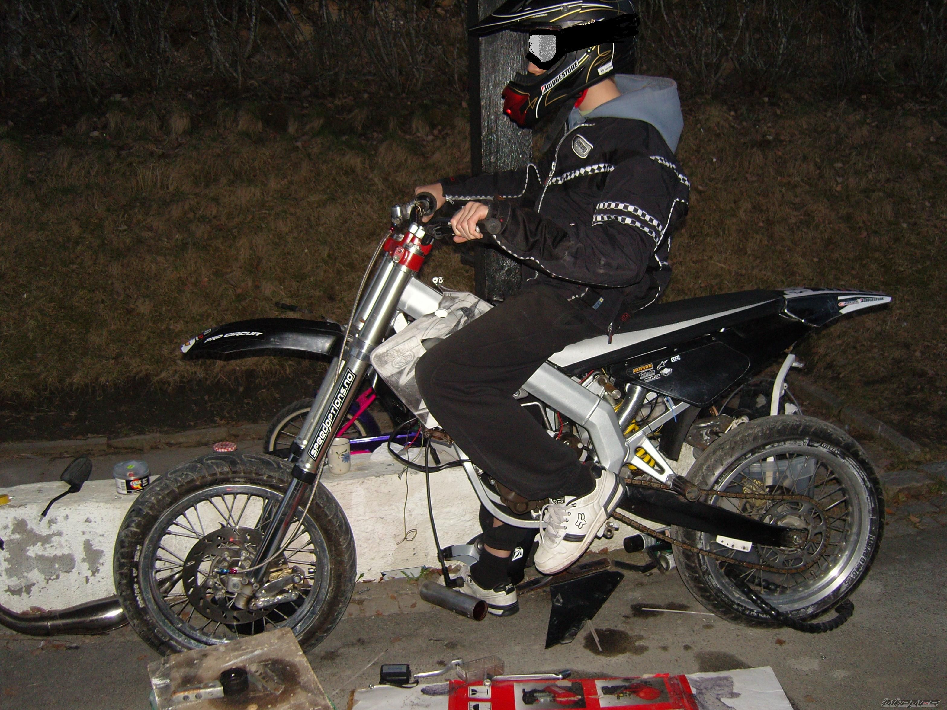 Photo 1262853