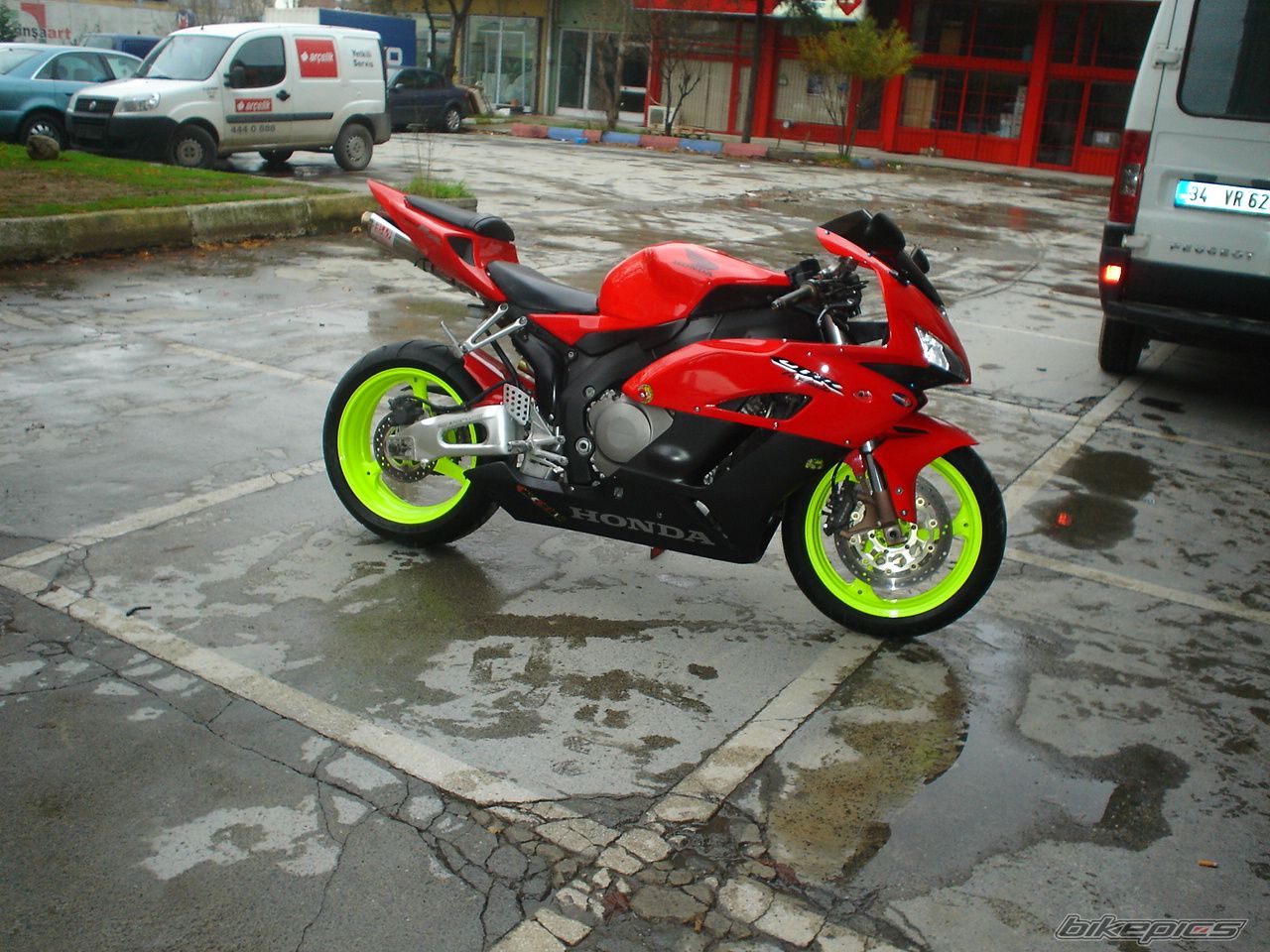 Photo 1264091