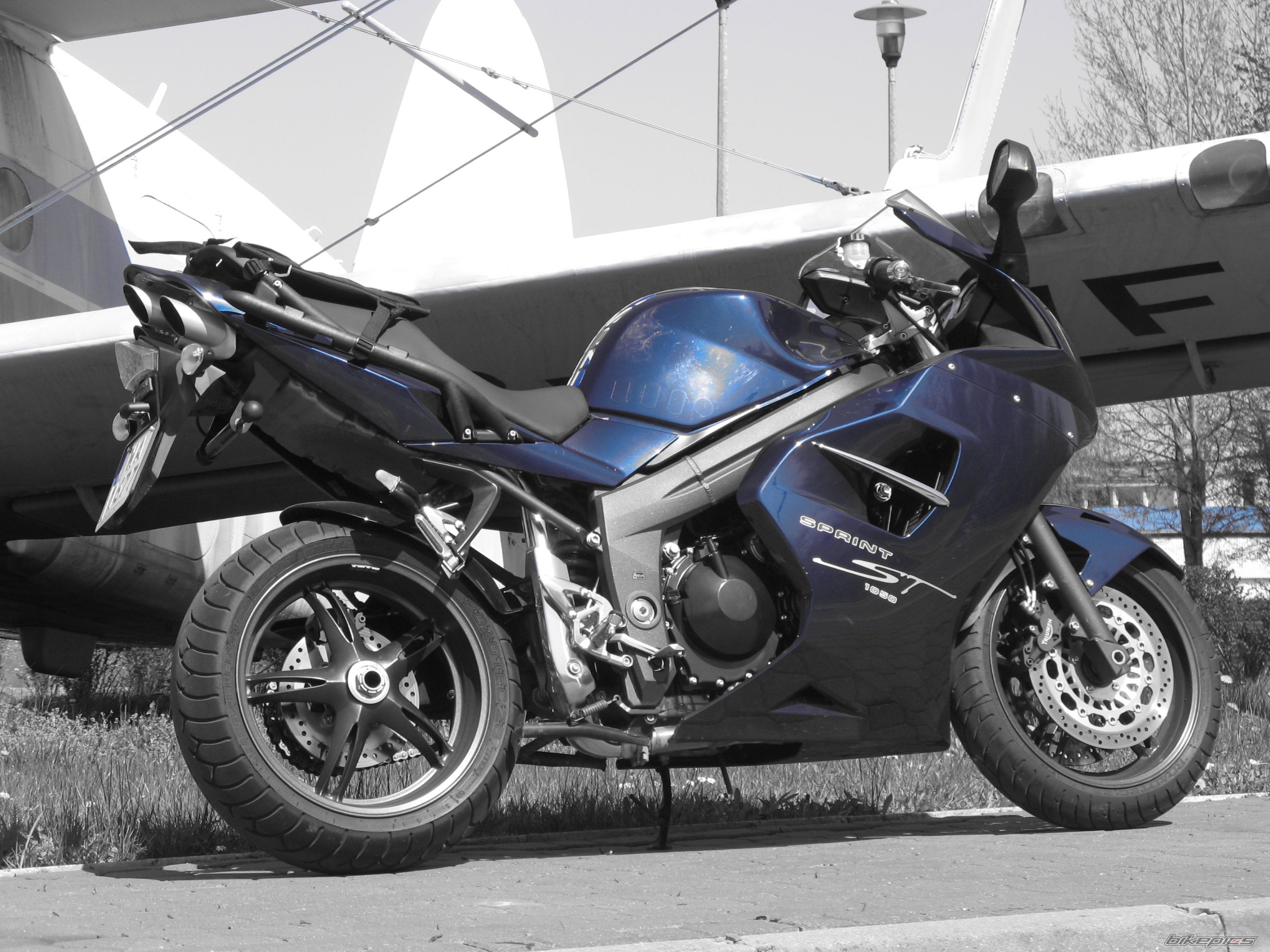 Photo 1264869