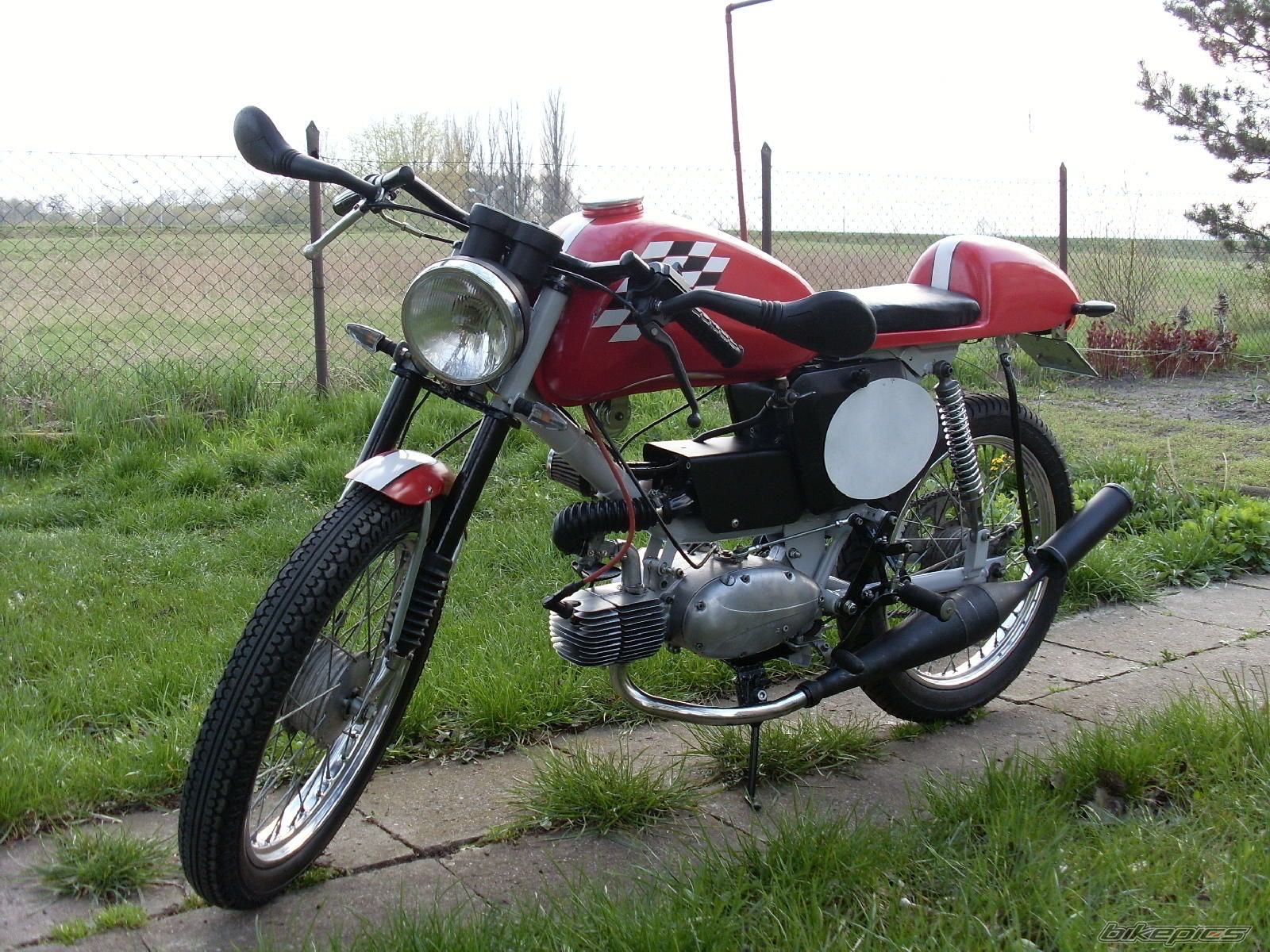 Photo 1265064