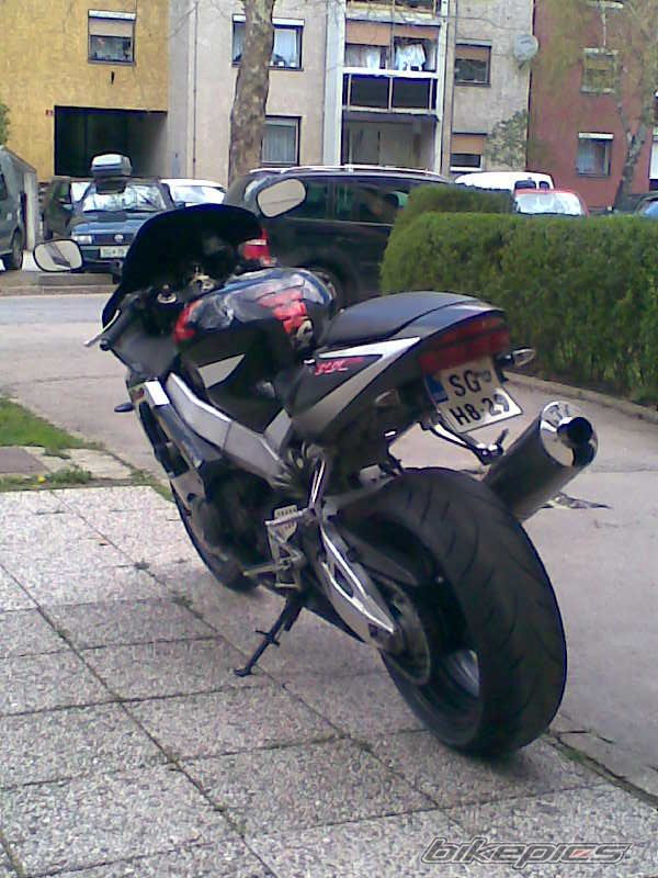 Photo 1265898