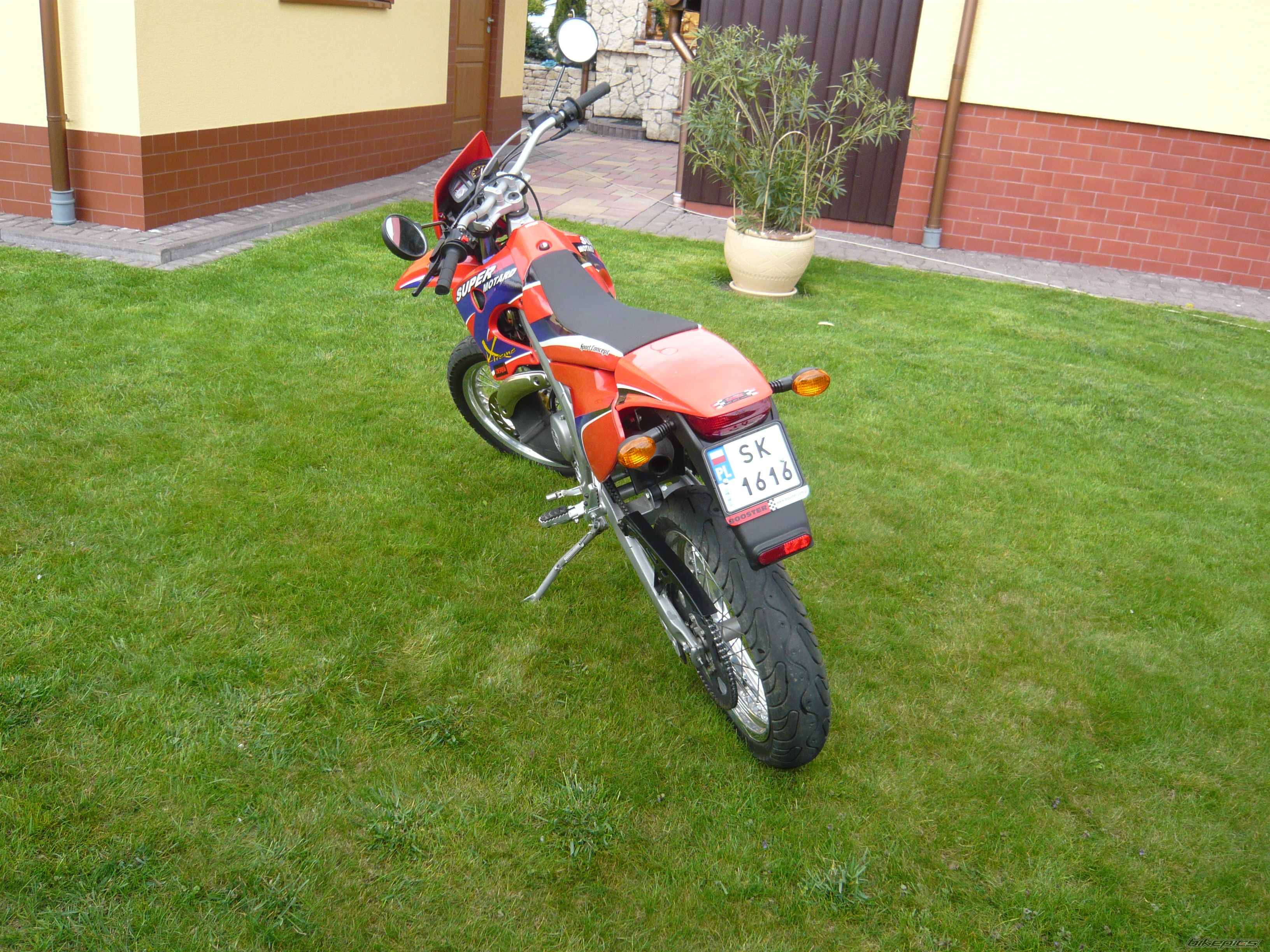 Bike Photo 1266102