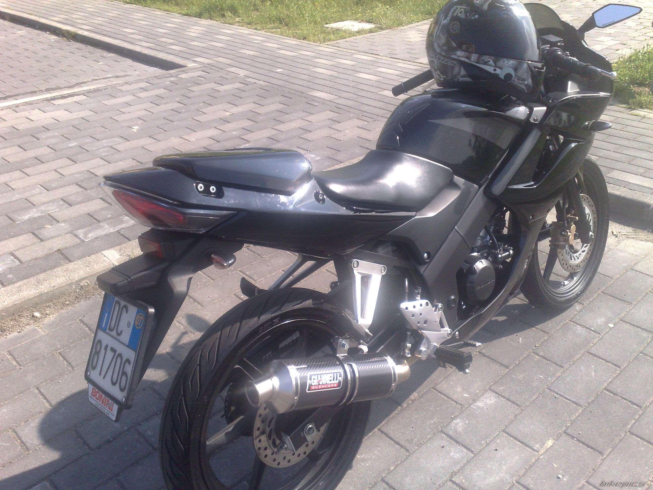 Photo 1266463