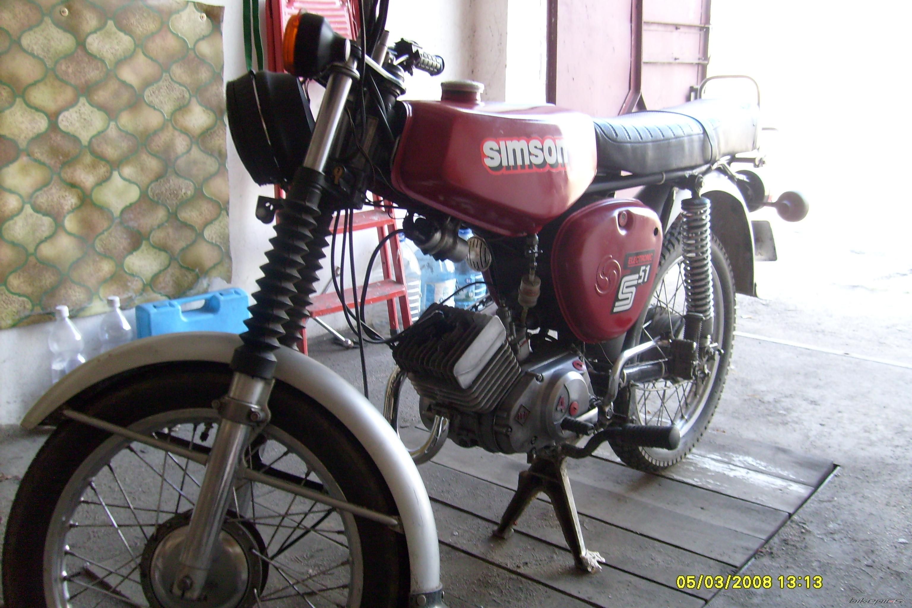Photo 1266636
