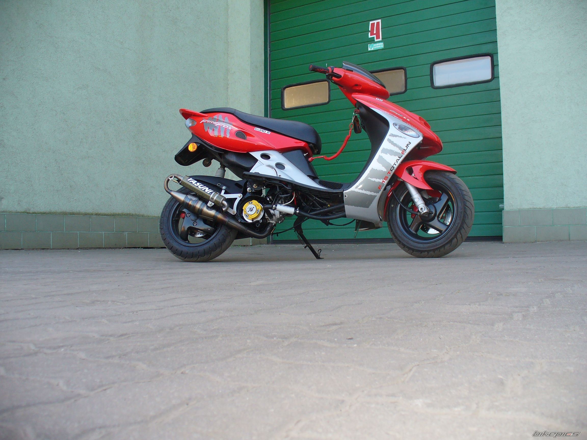 Photo 1266840