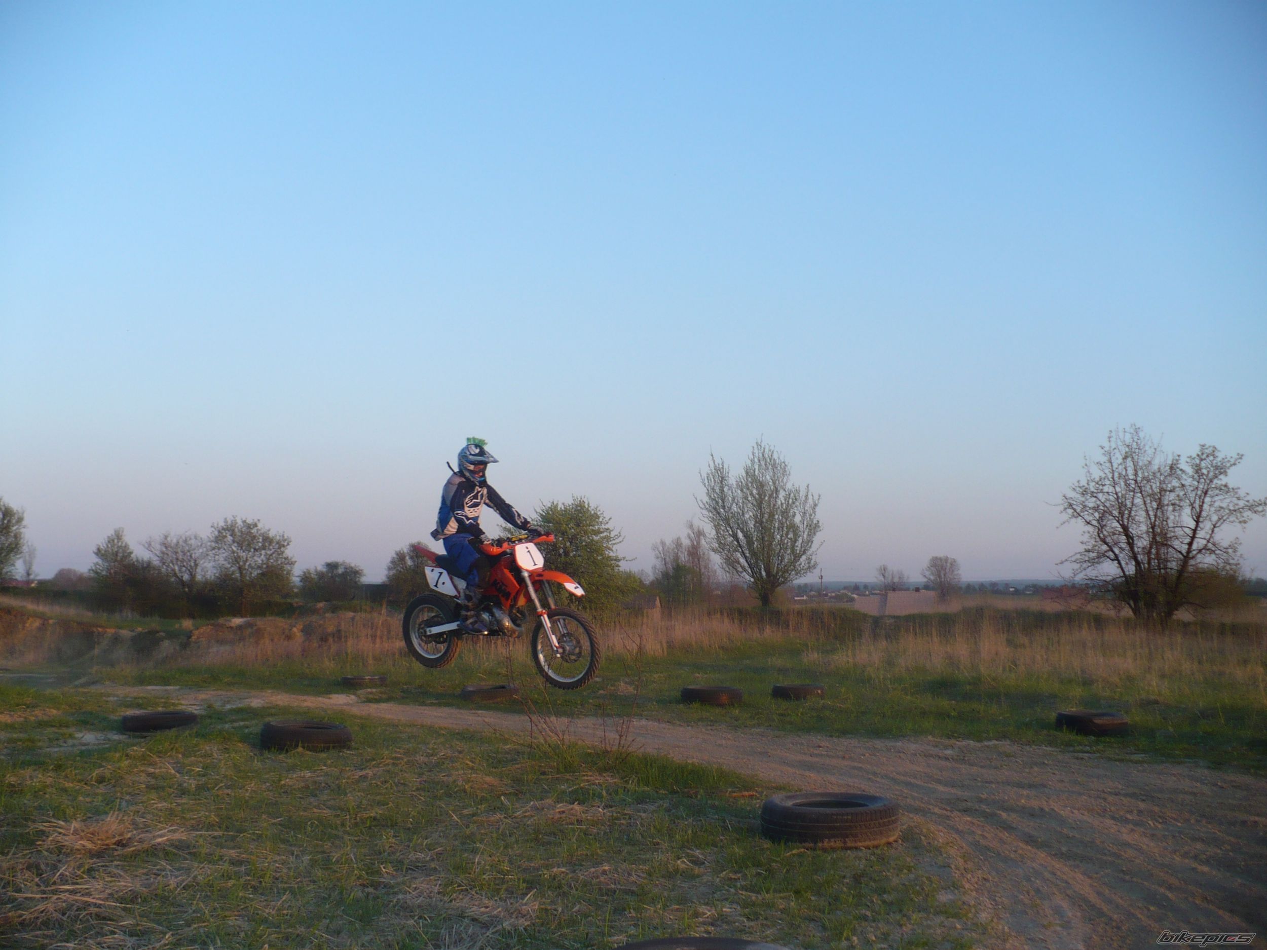 Bike Photo 1266989