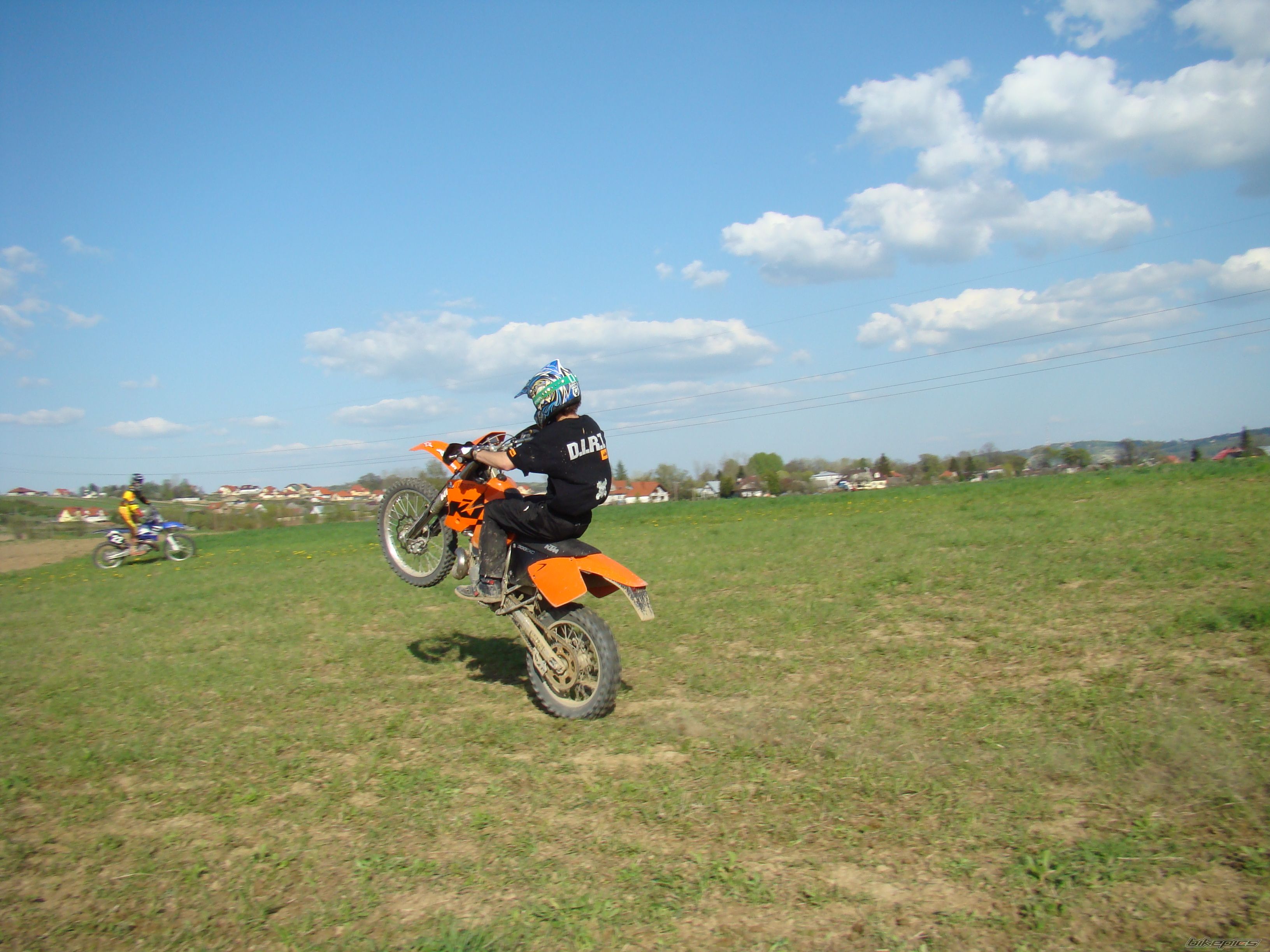 Bike Photo 1267105