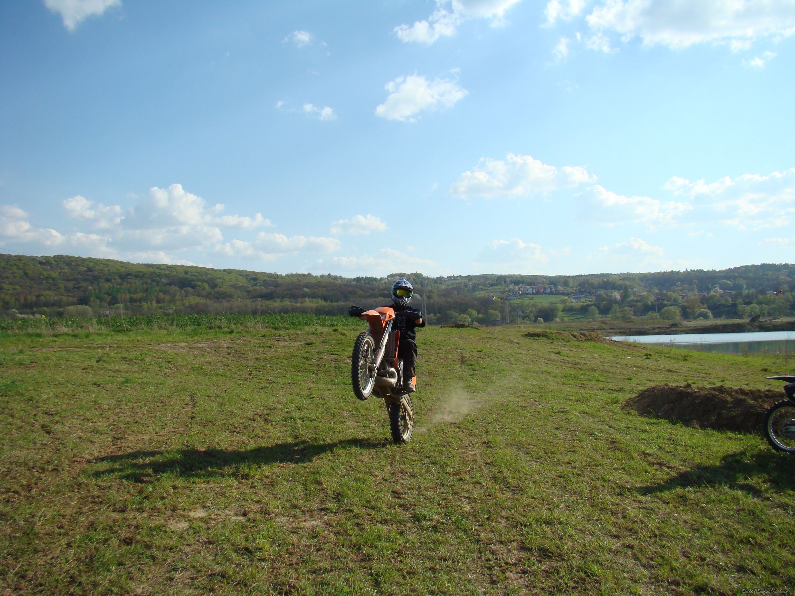 Bike Photo 1267108