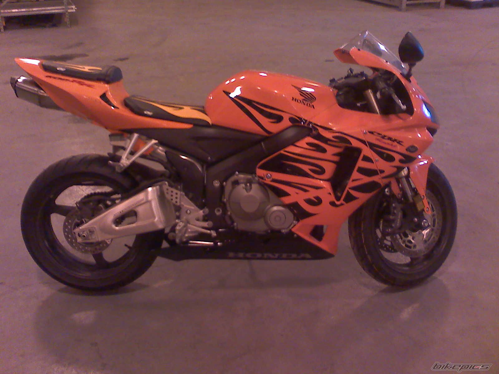 Photo 1267415