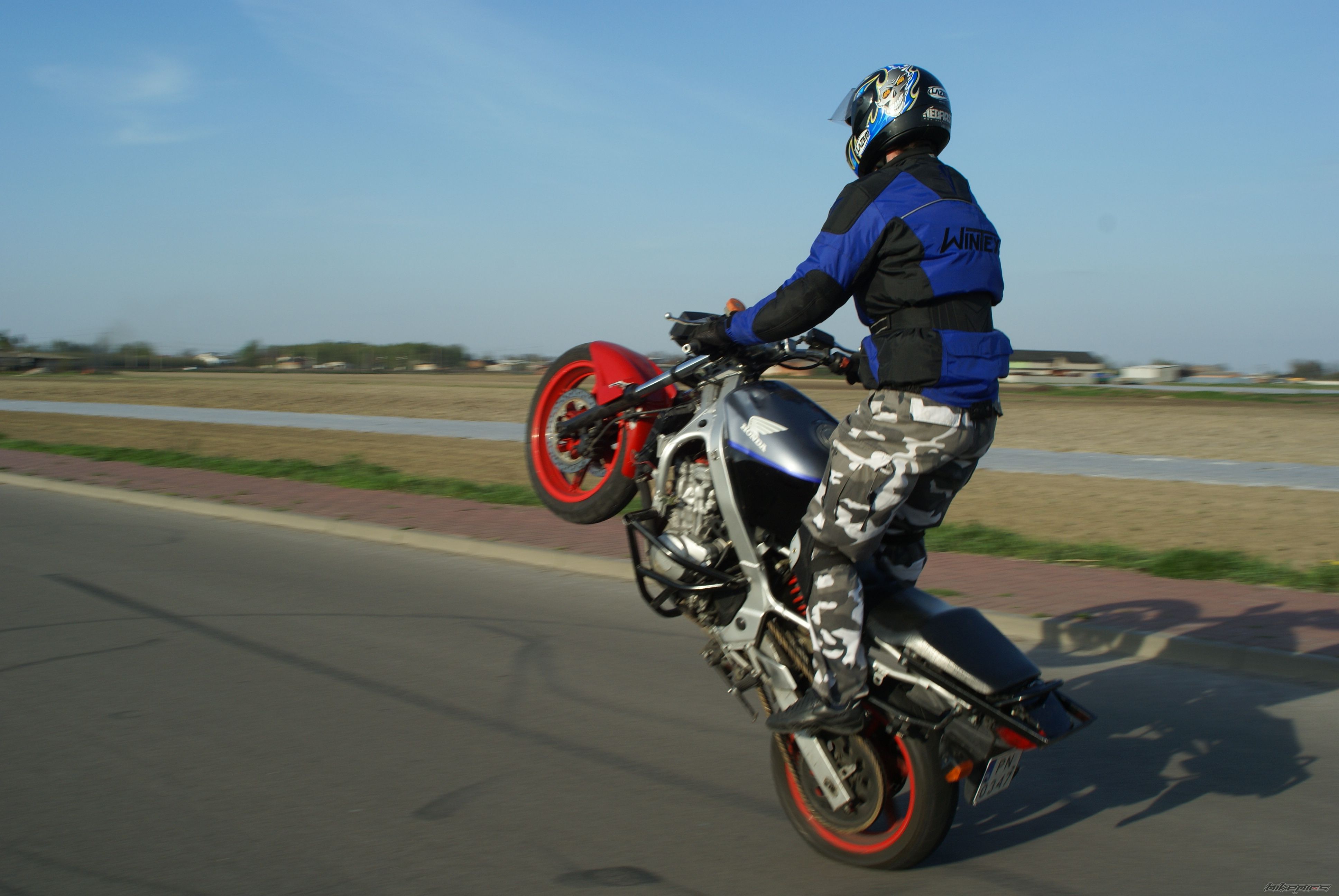 Bike Photo 1267600