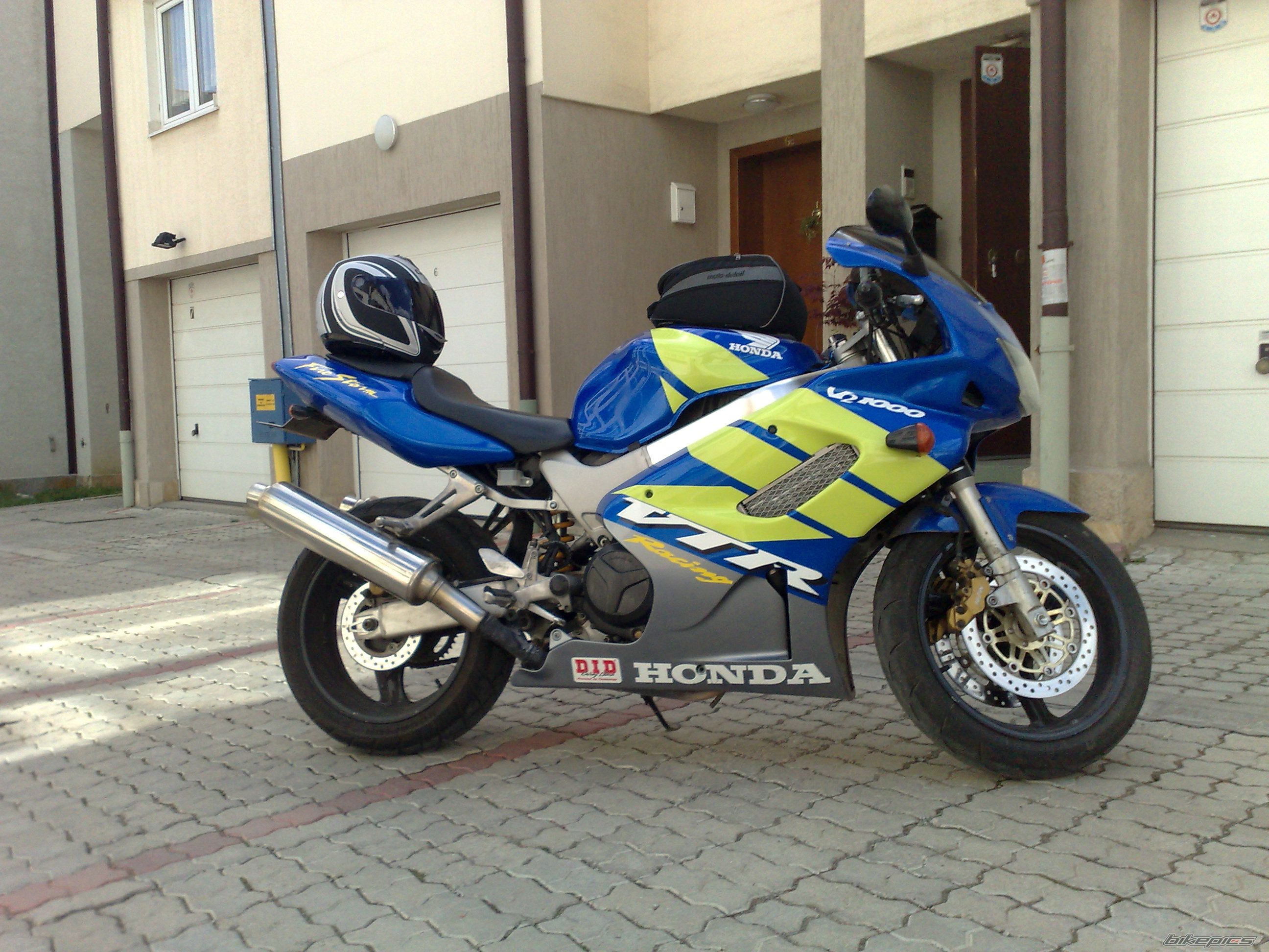 Photo 1268561