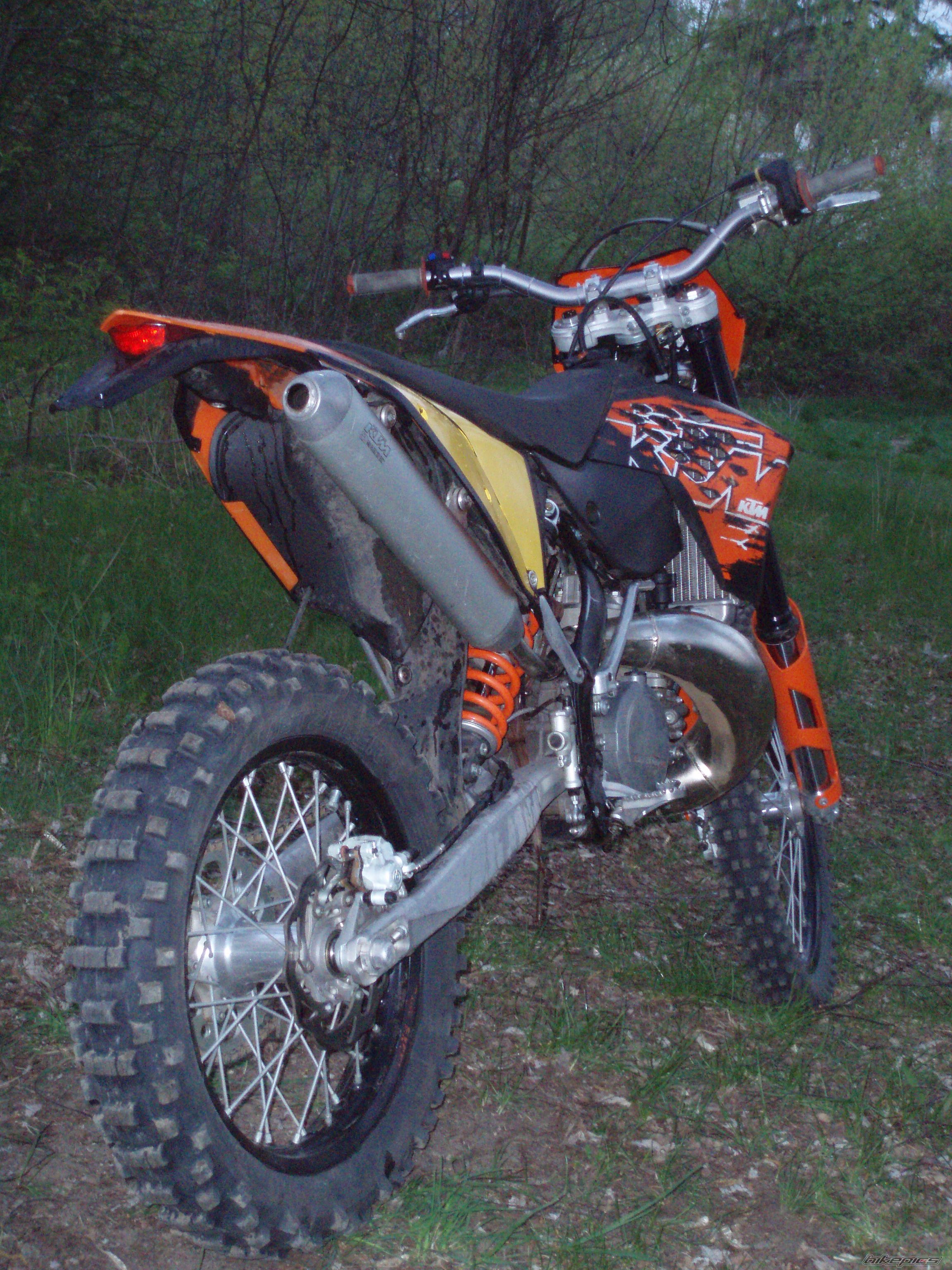Photo 1268829