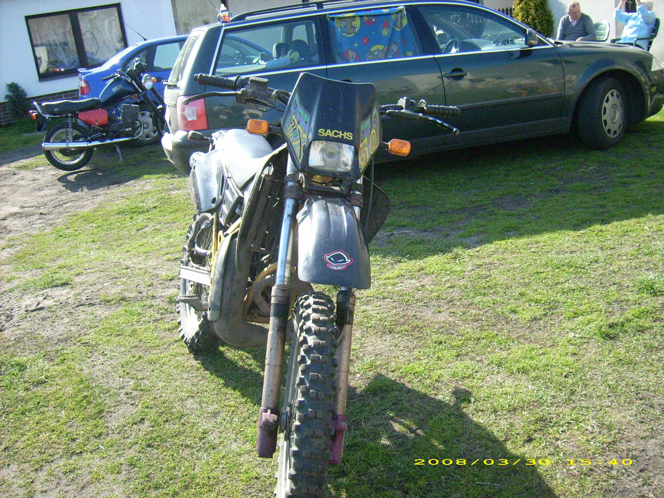 Photo 1268855