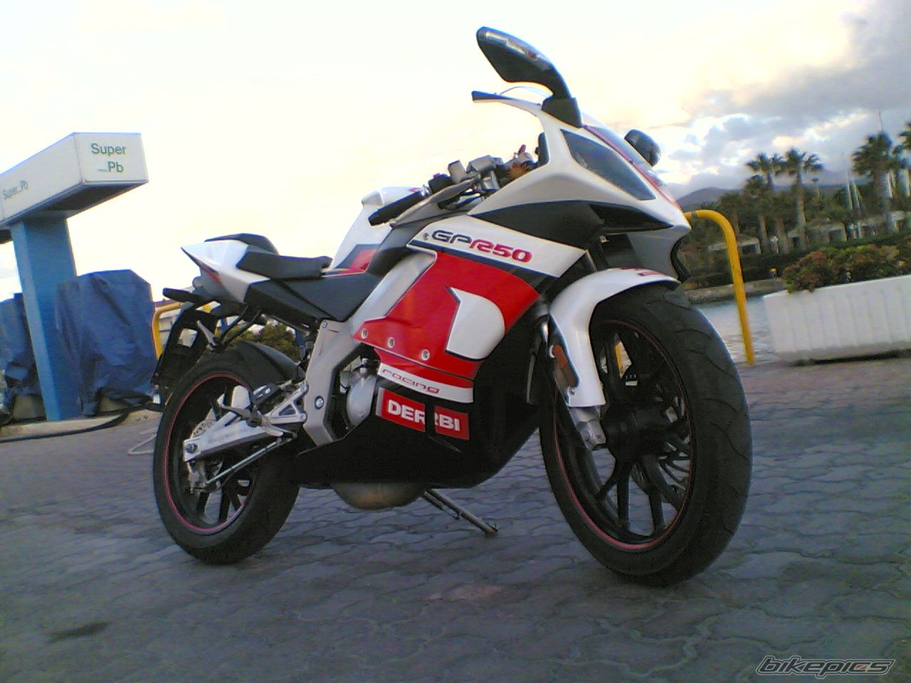 Photo 1269645