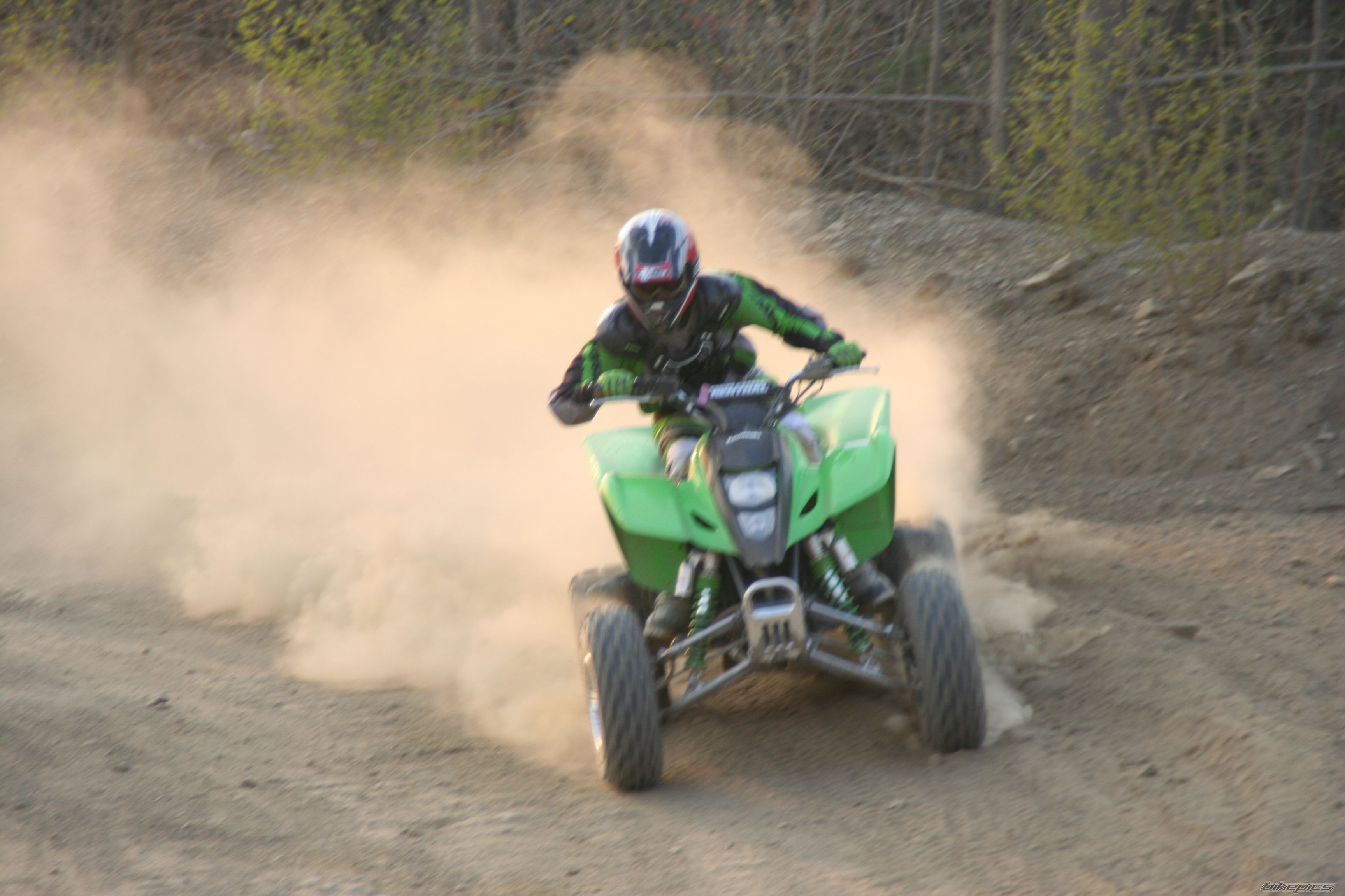 Photo 1271042