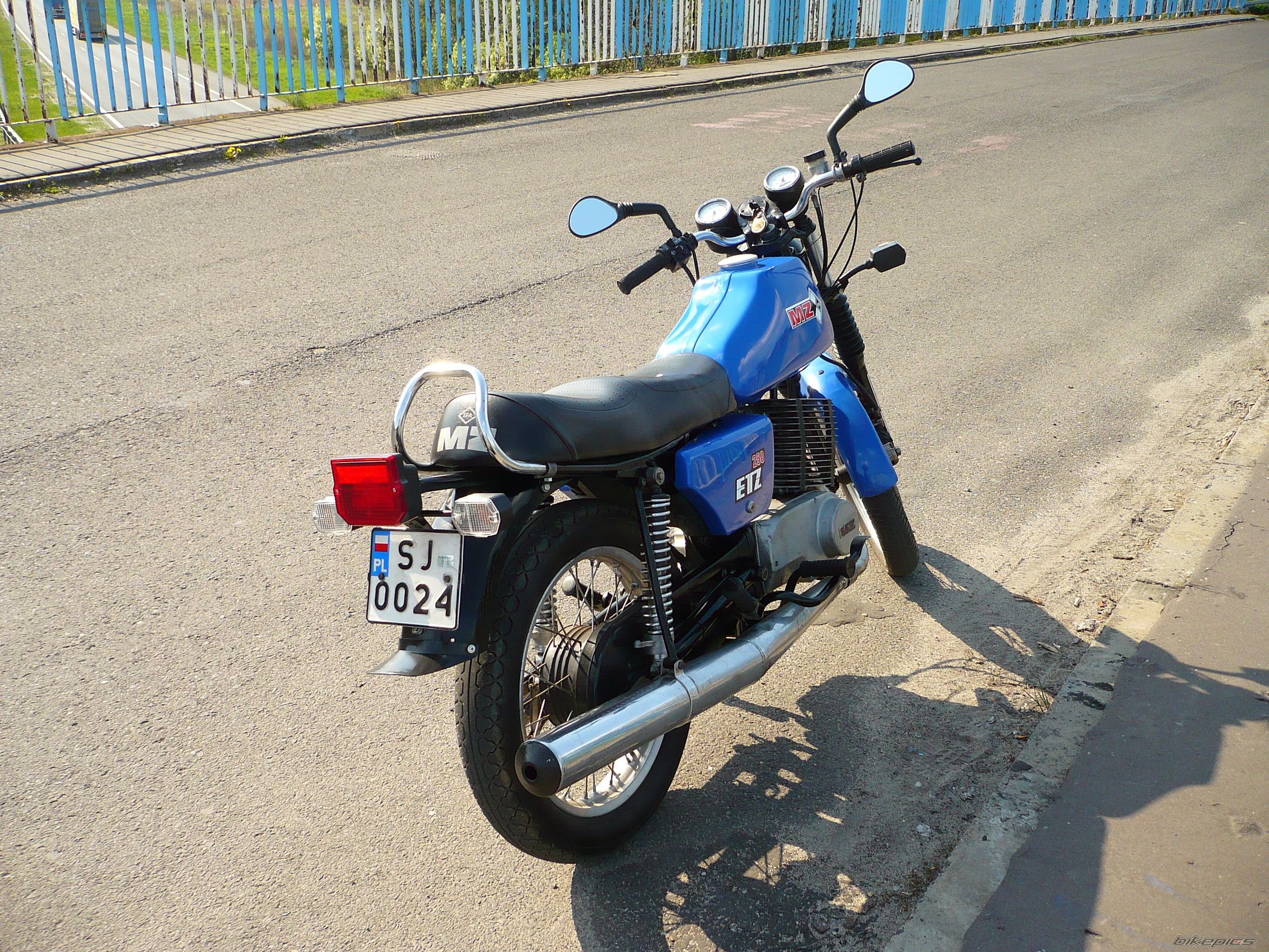 Bike Photo 1271055