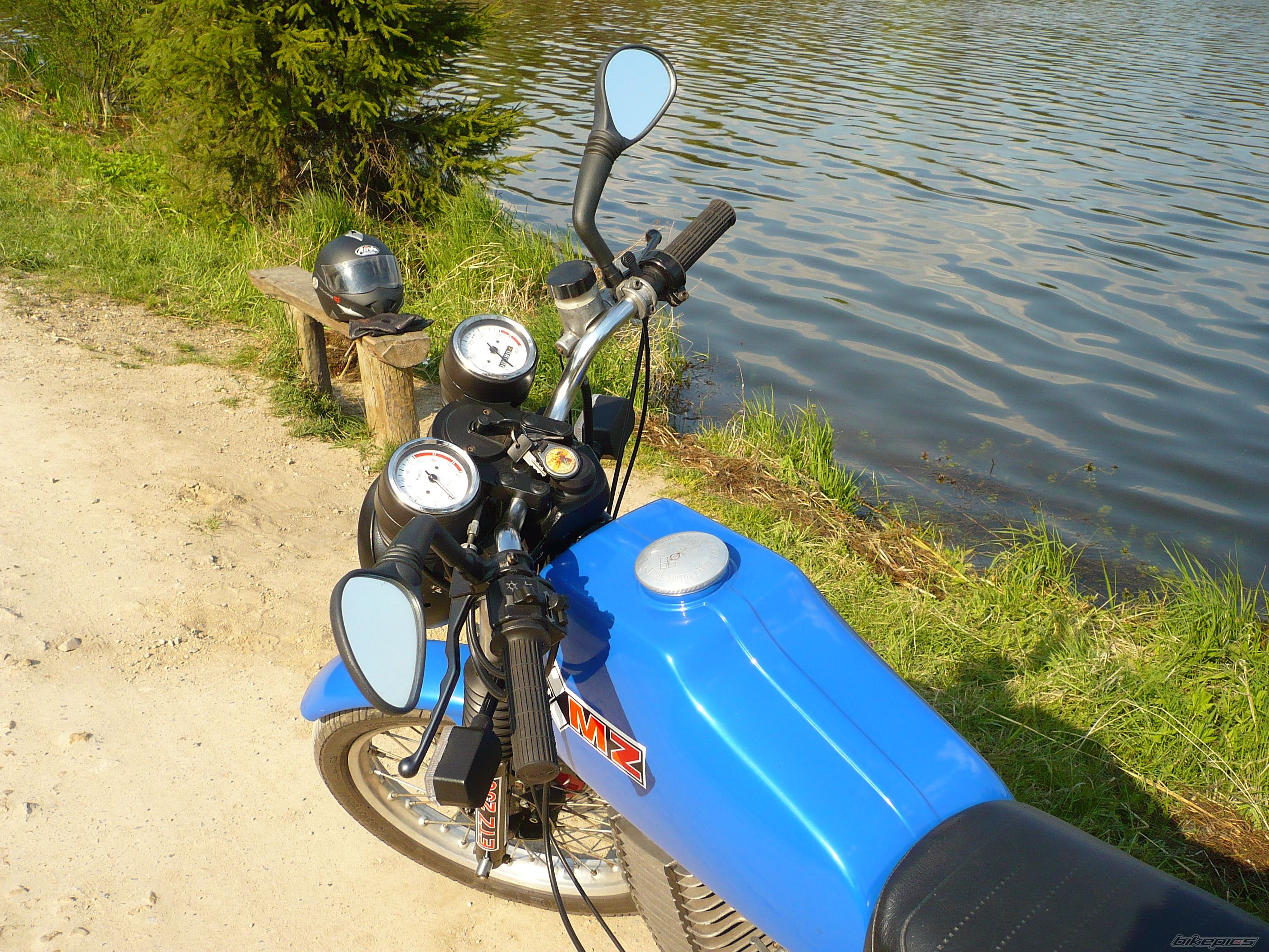 Bike Photo 1271080