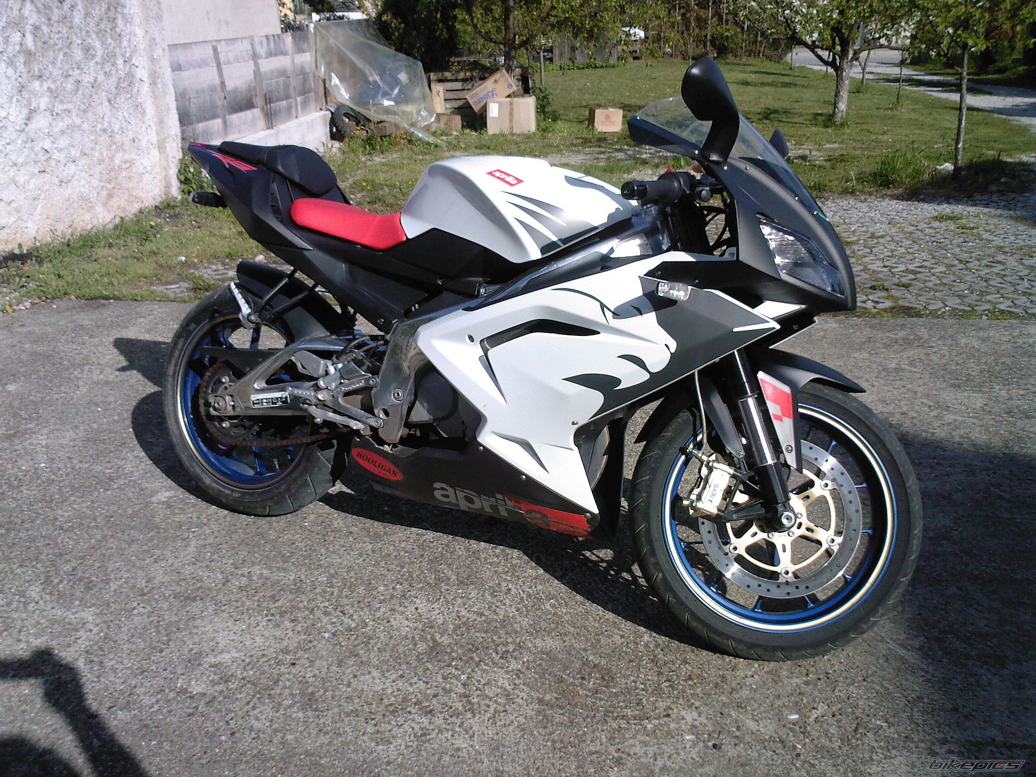 Photo 1271144