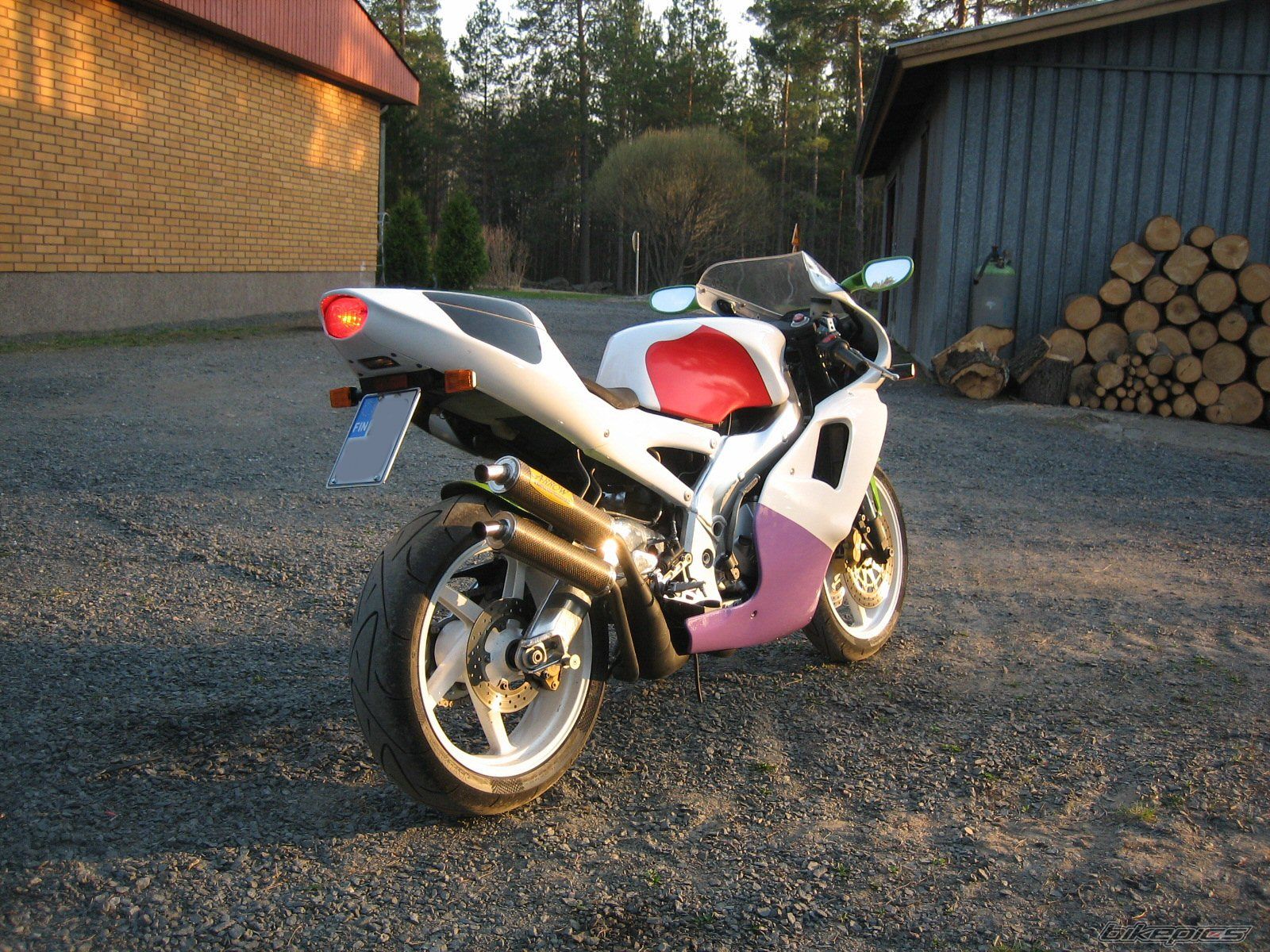 Photo 1271190