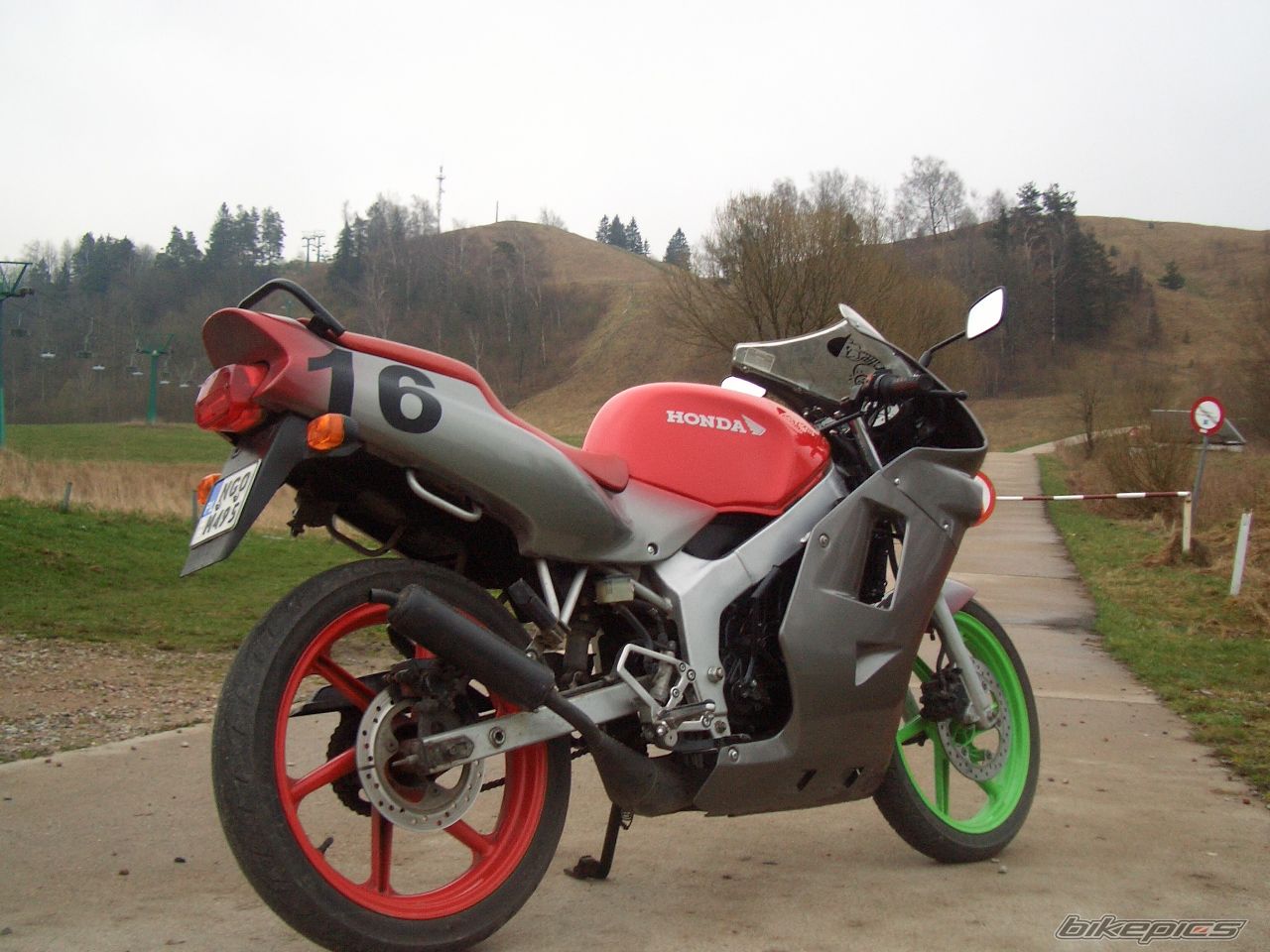 Photo 1271221