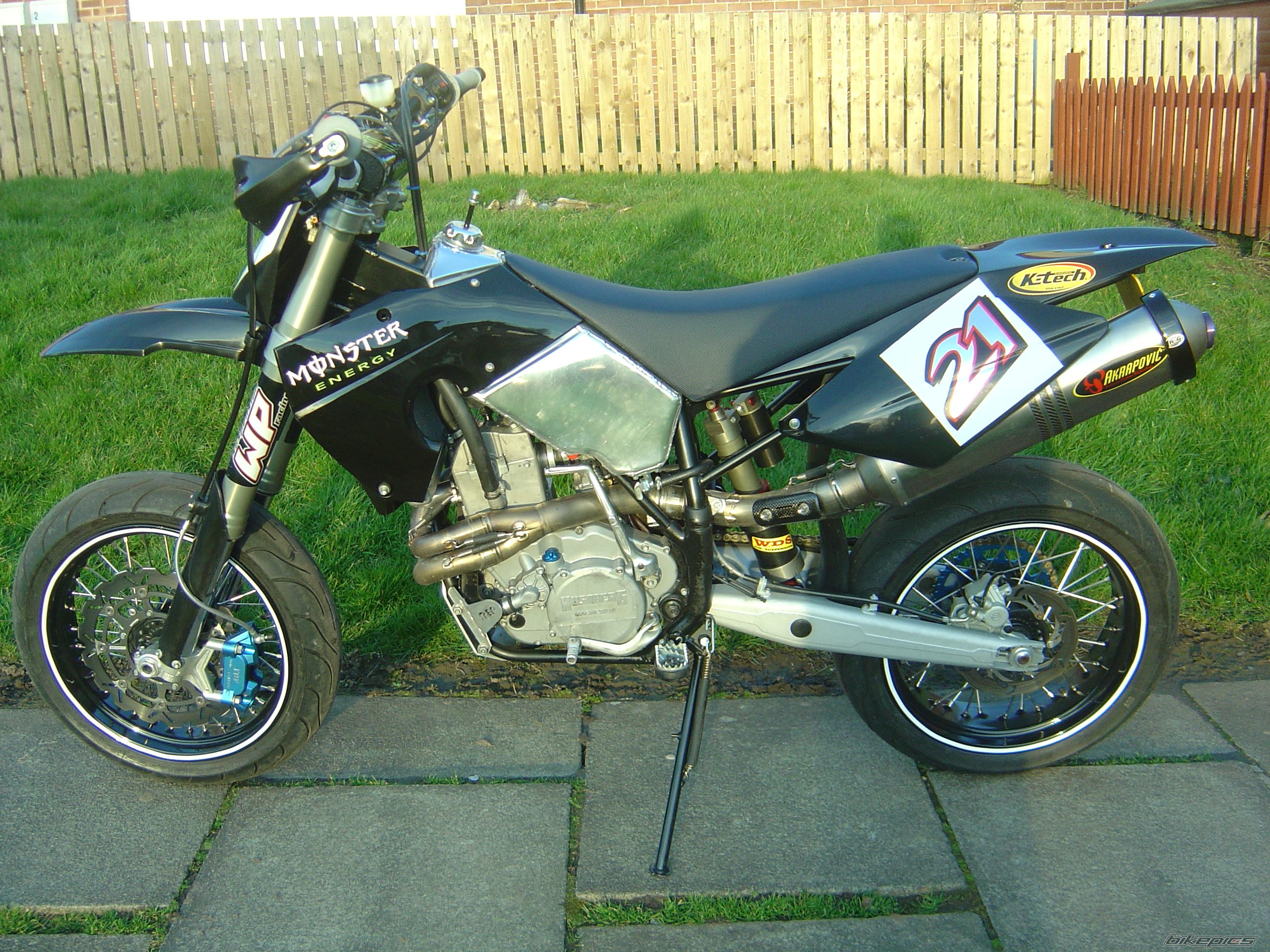 Photo 1271235