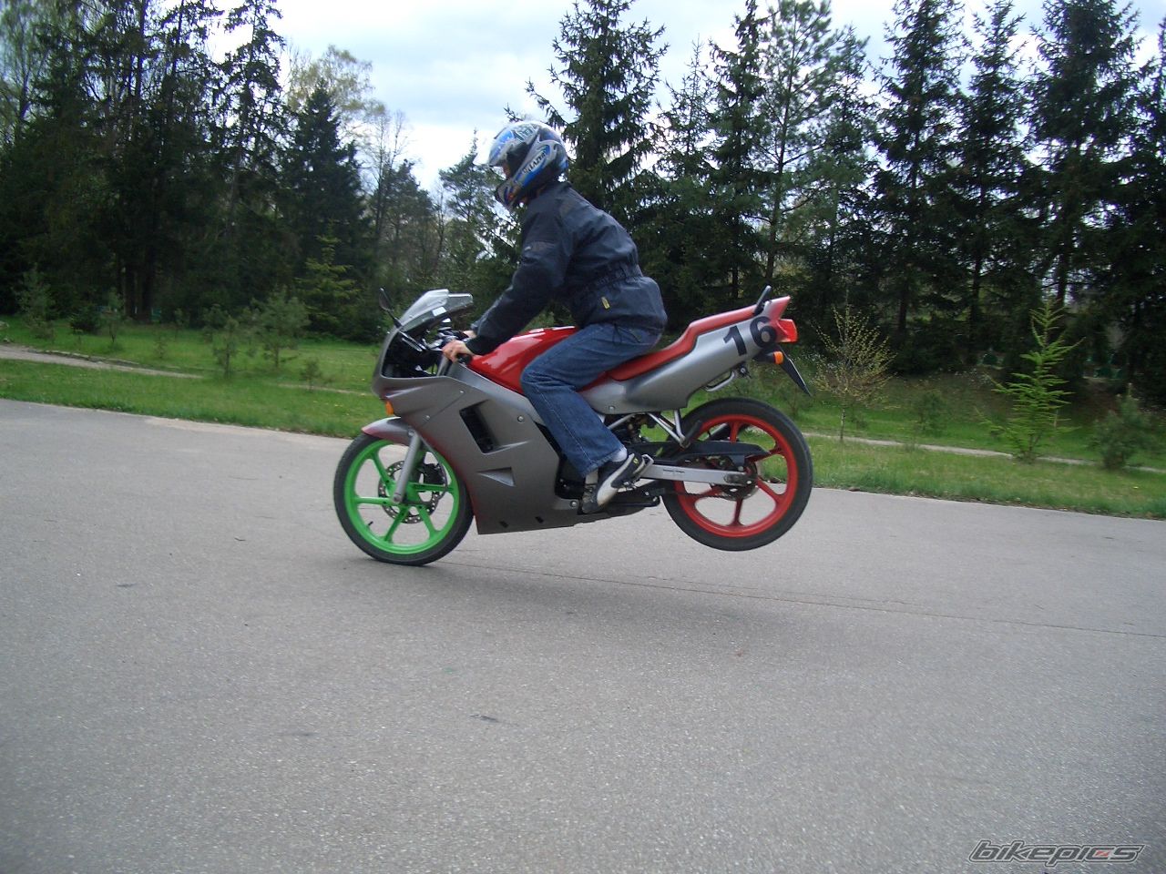 Bike Photo 1271240