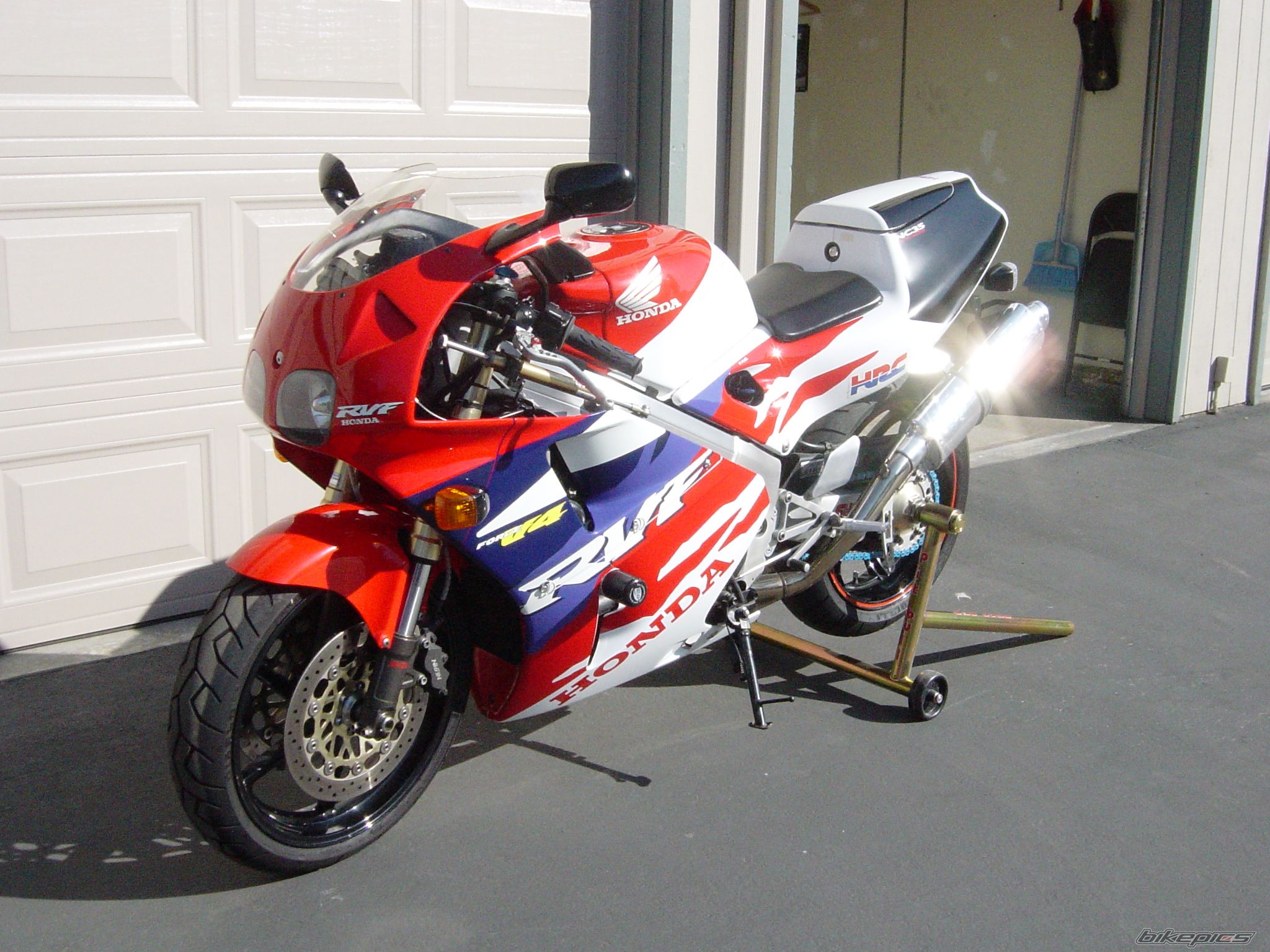 Photo 1271424