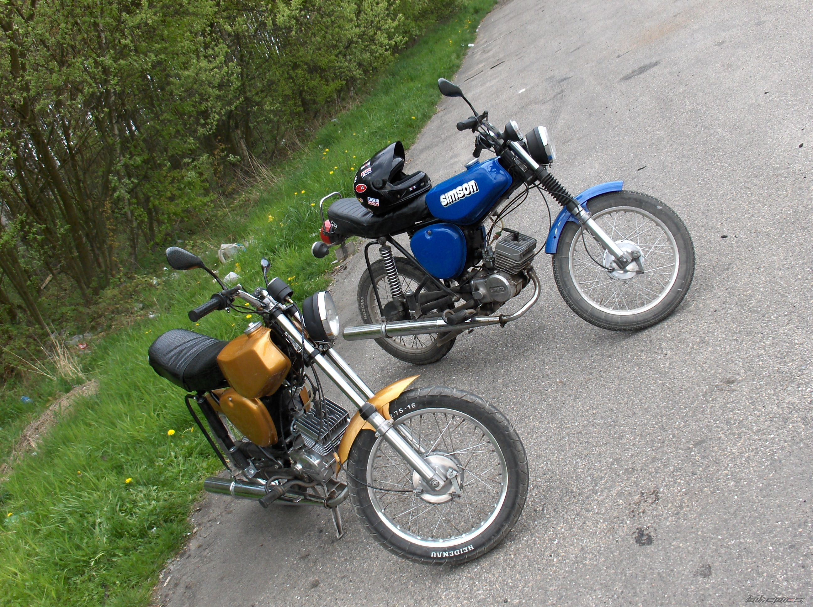Photo 1271740
