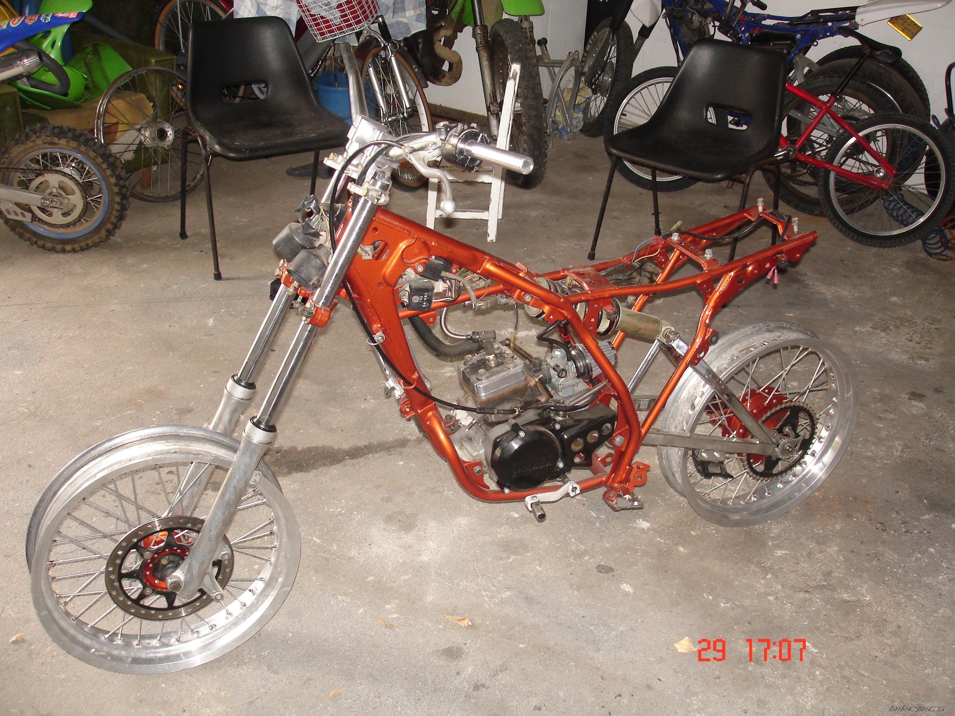 Photo 1271749
