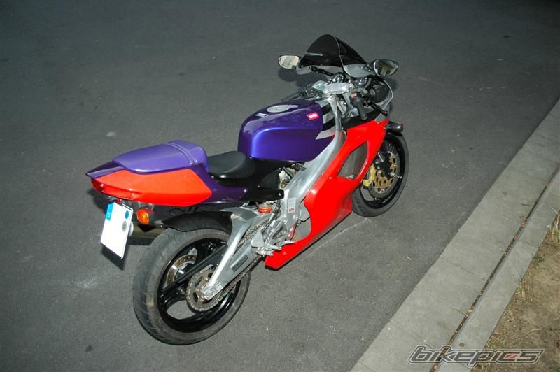 Photo 1271842