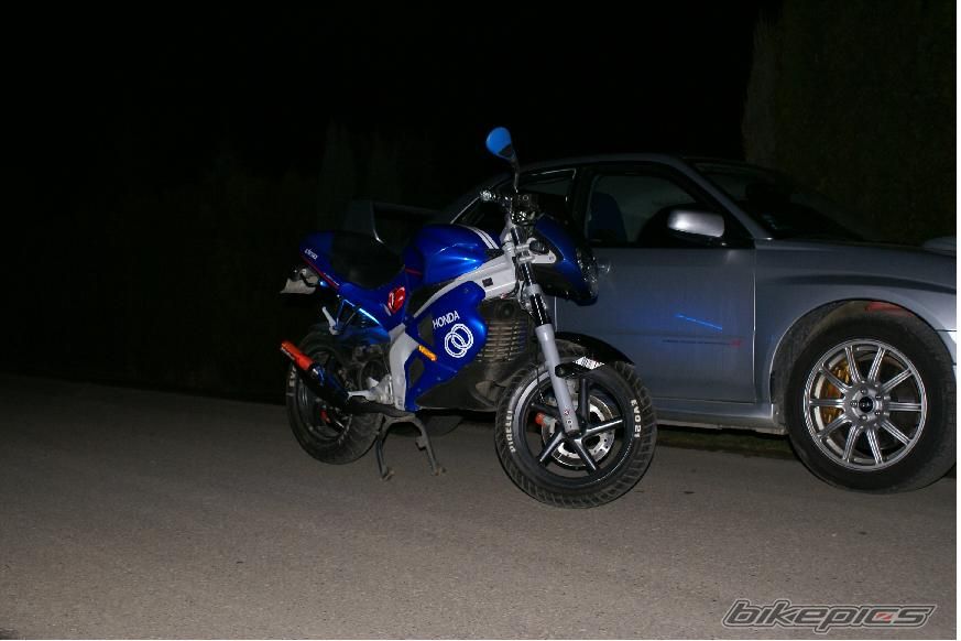 Photo 1271871