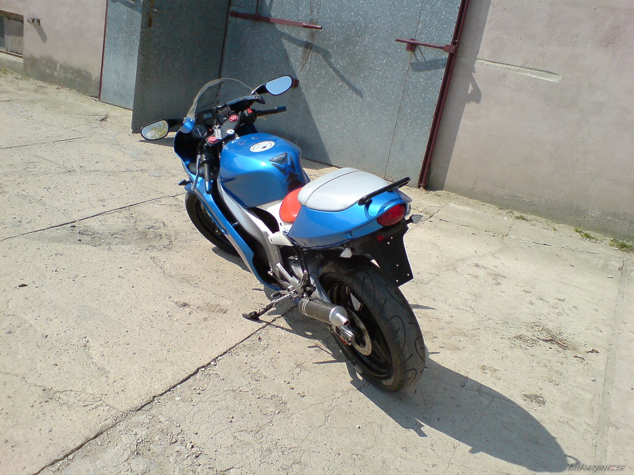 Photo 1272023