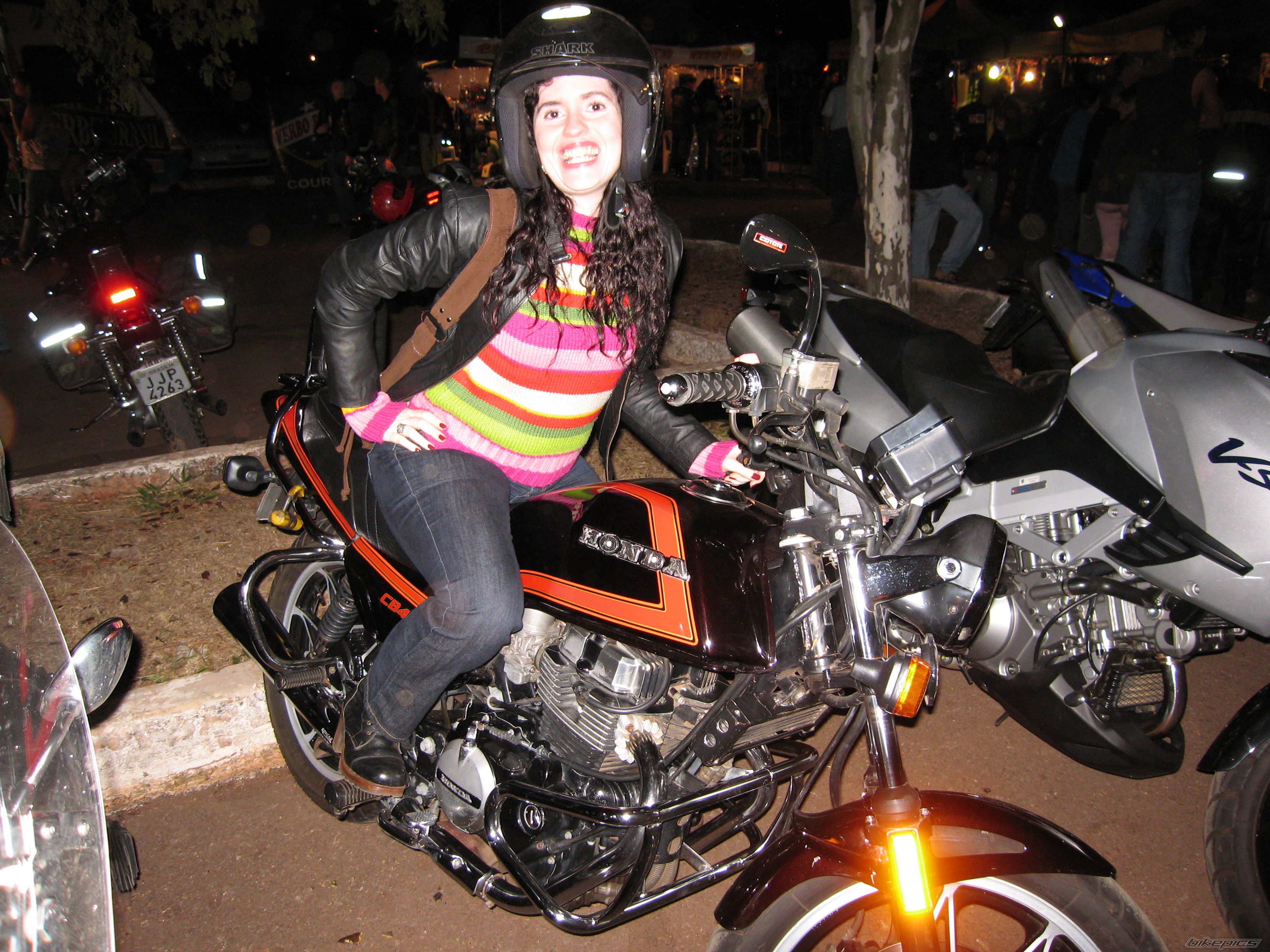 Photo 1272110