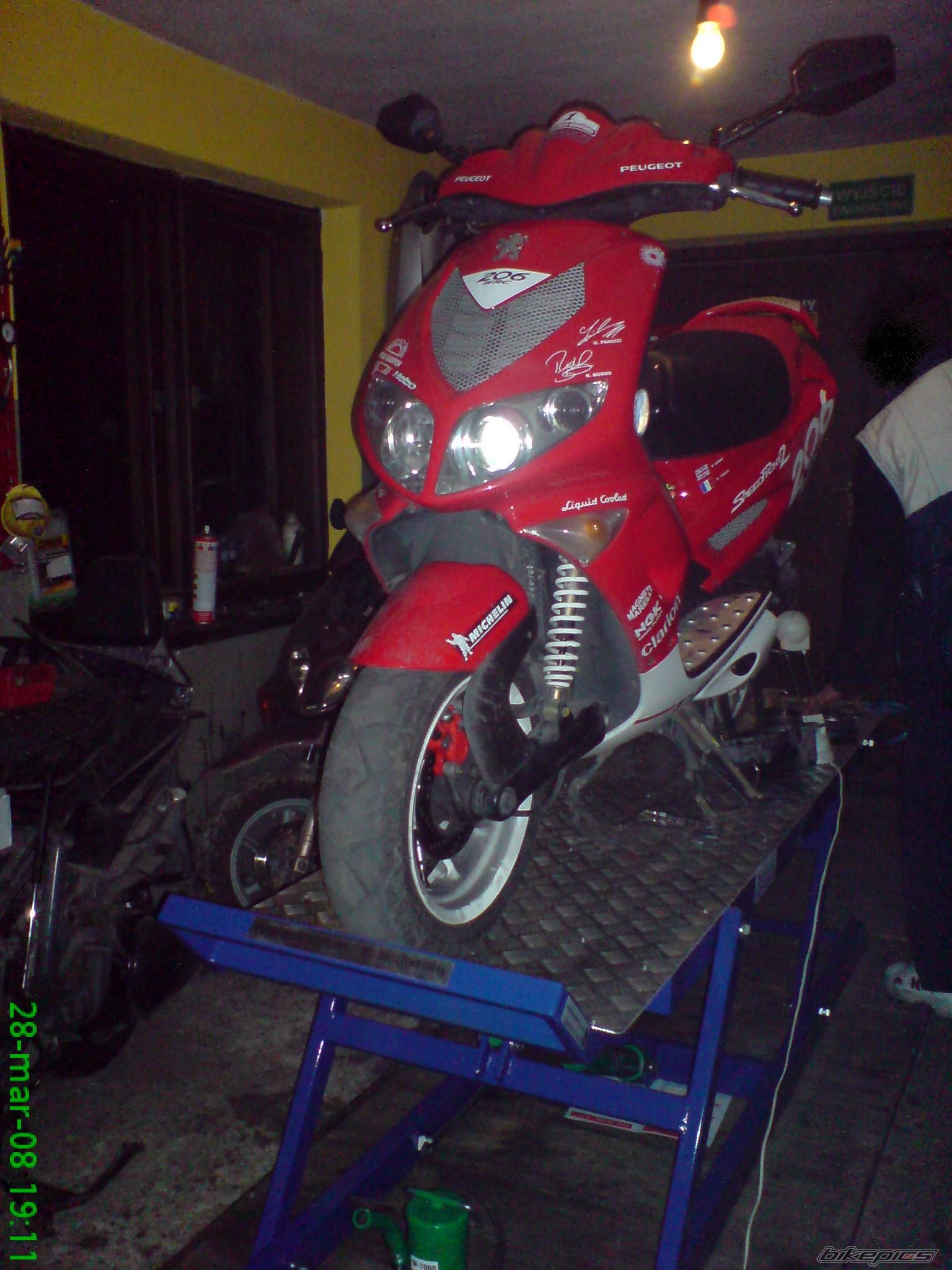 Photo 1272140