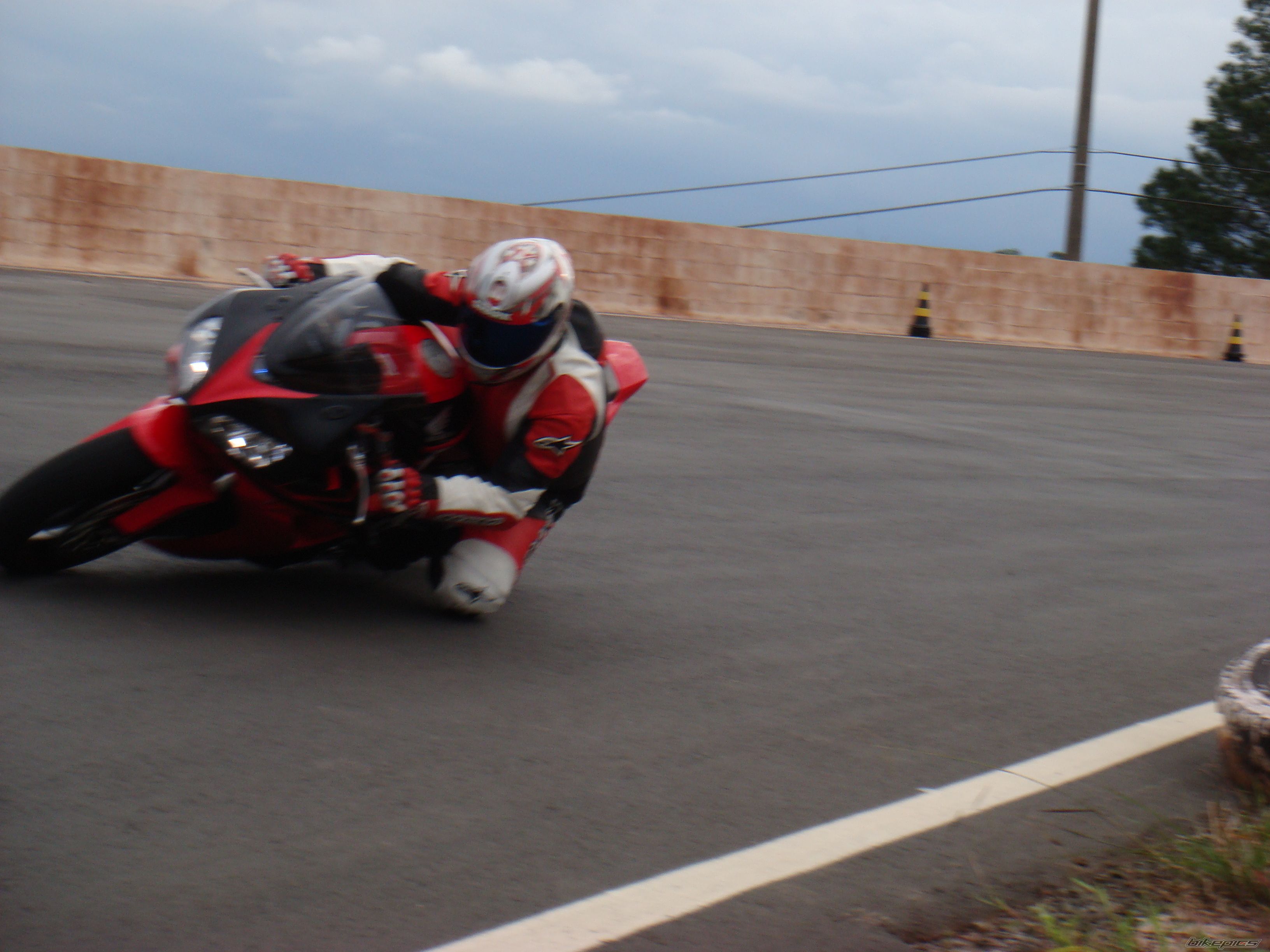 Photo 1272201