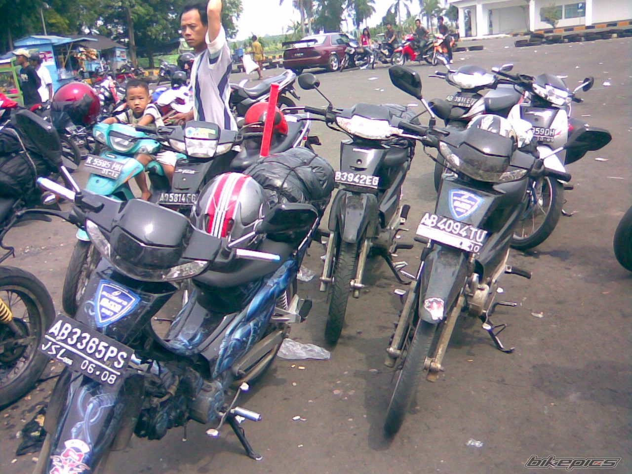 Photo 1272375