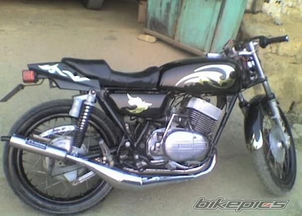 Photo 1272449