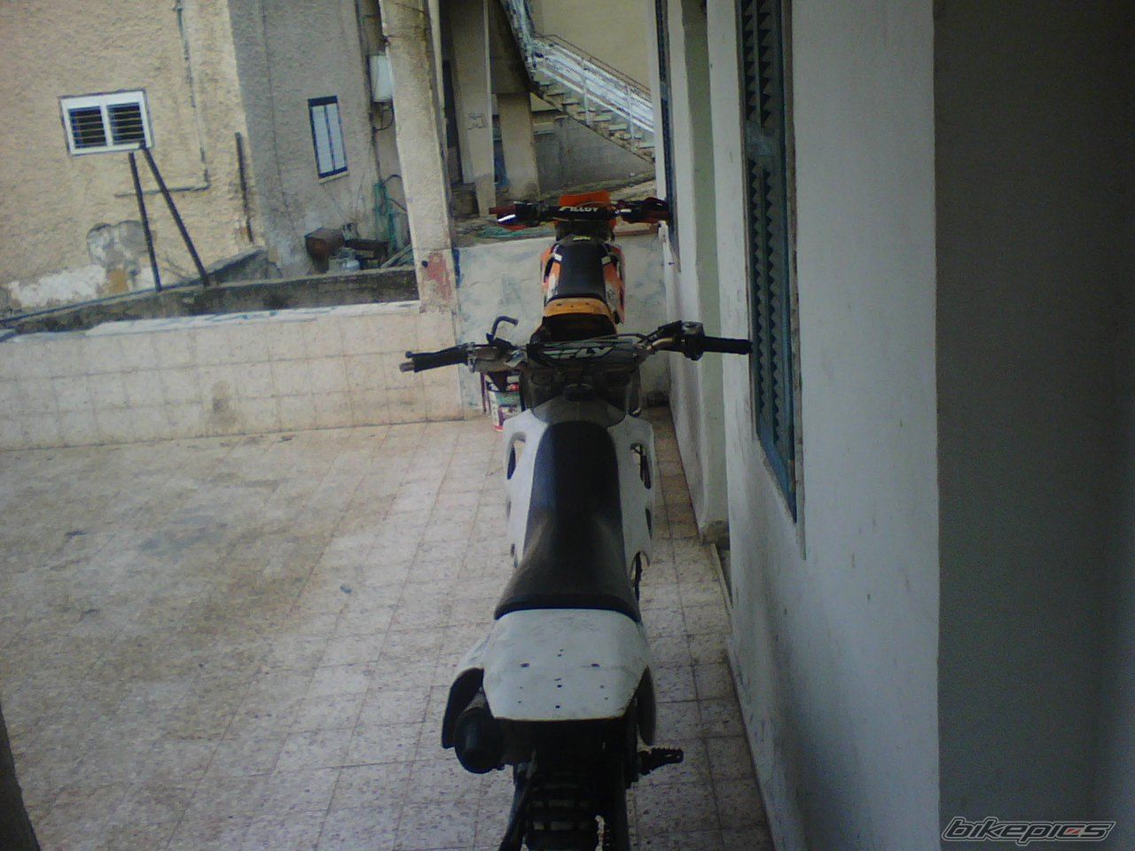 Photo 1272531